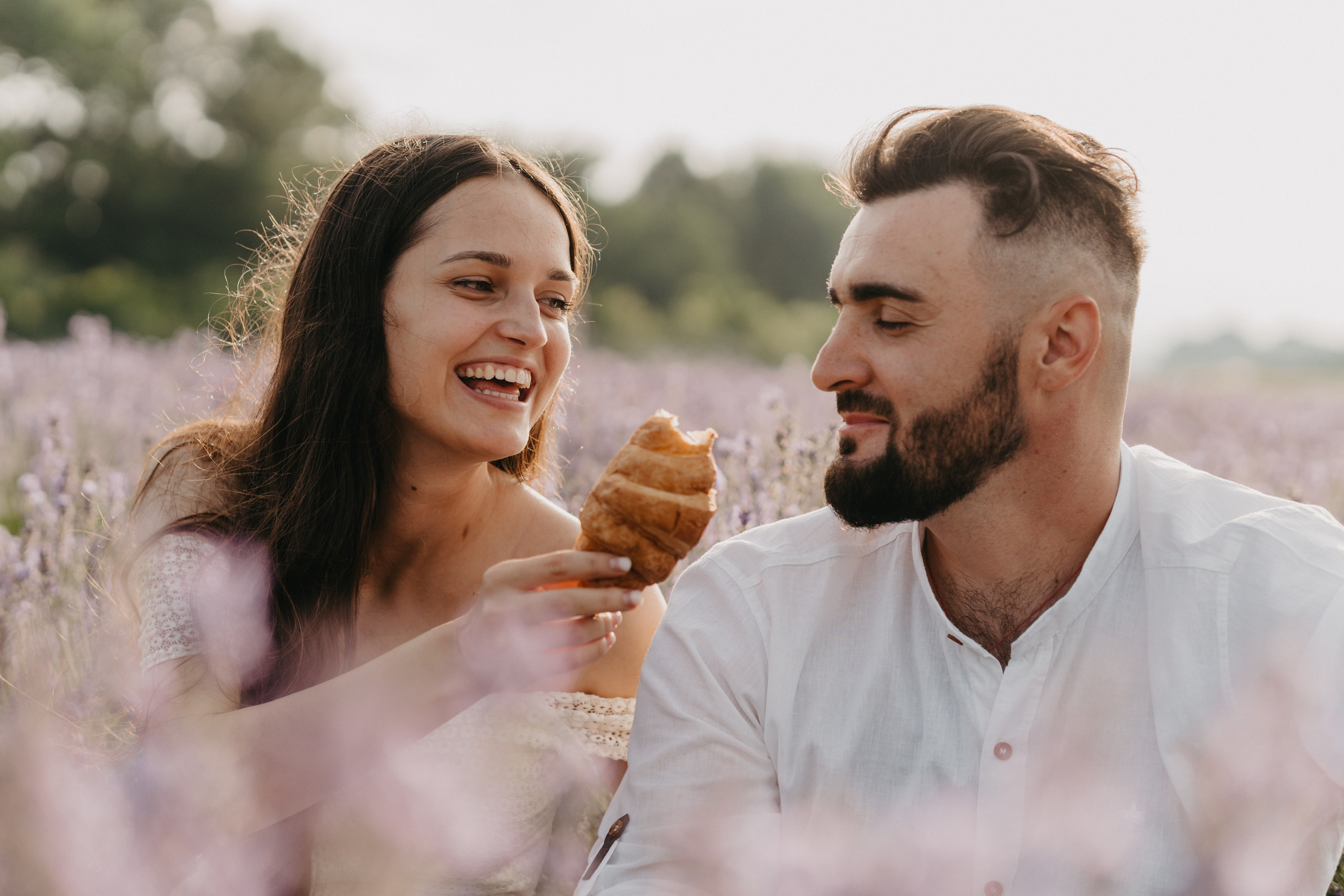 Hand in Hand. Fotograf Katowice – sesje indywidualne, rodzinne, ślubne