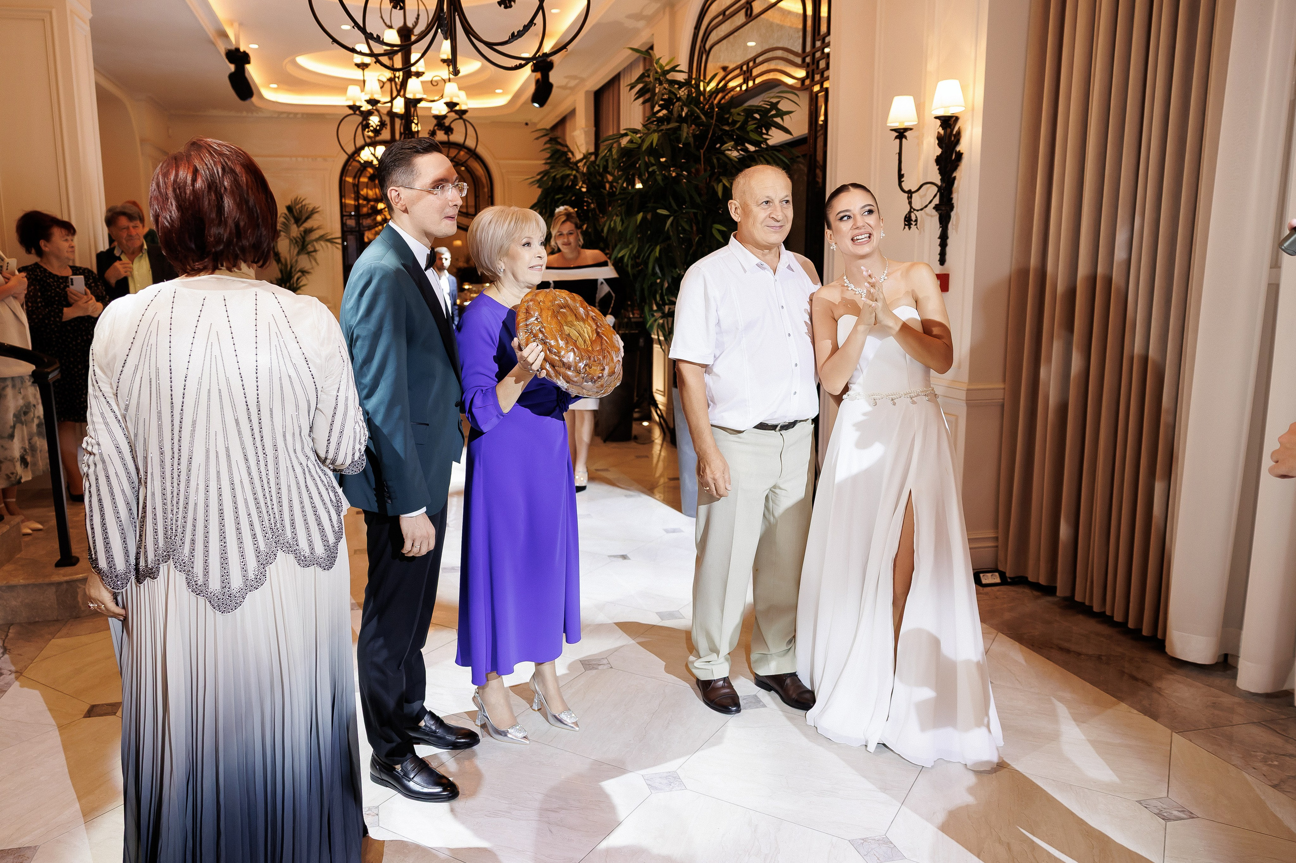 Serghei & Erica — Queen Residence. Servicii Foto și Video 067188353