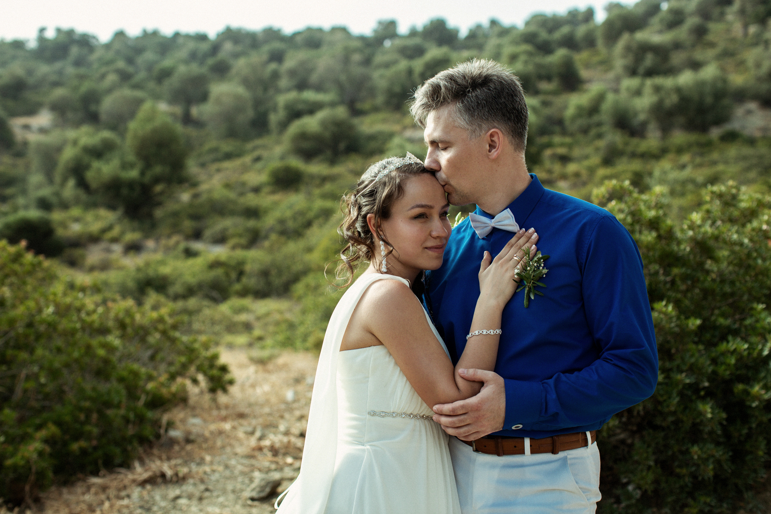 Symbolic wedding on the island of Kemeria. Julia Ganch I Fashion Wedding Photography I Cappadocia Turkey