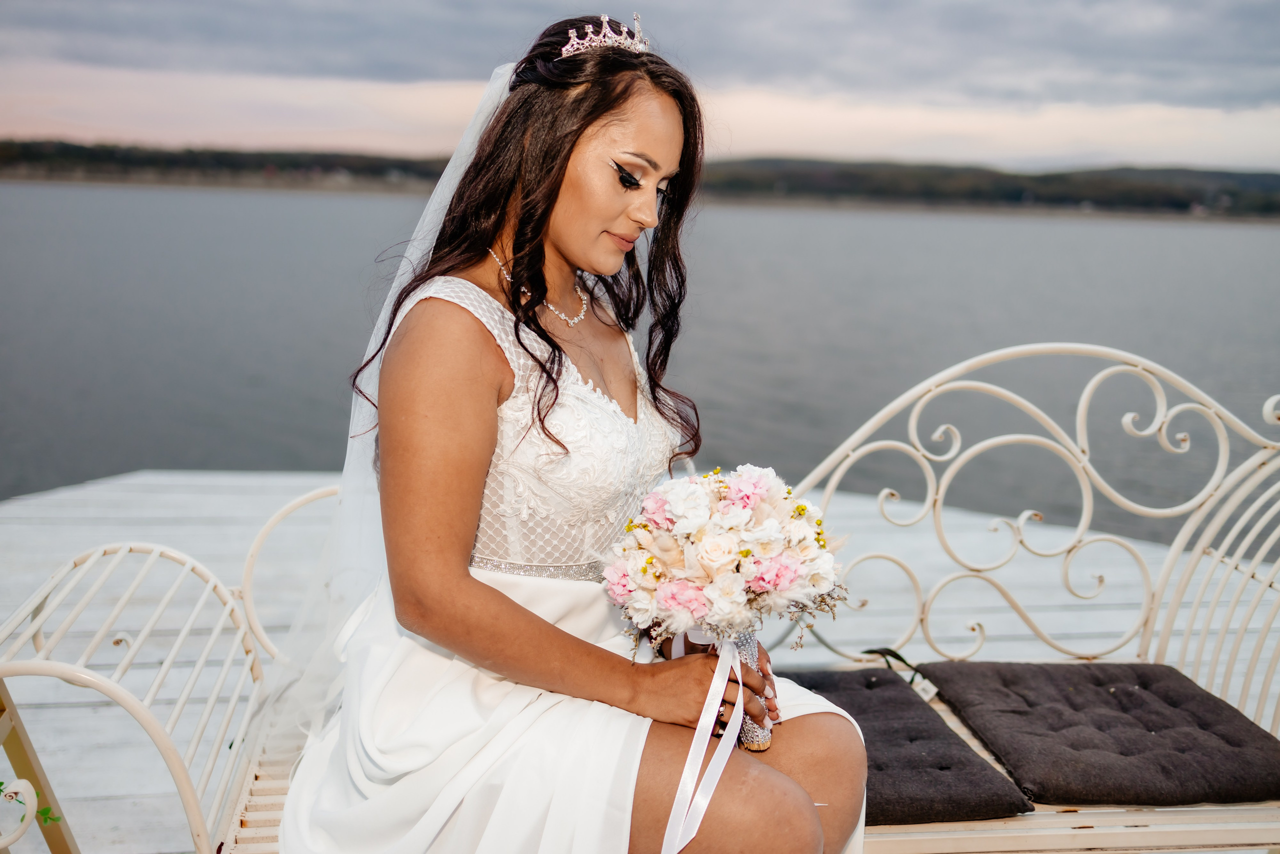 Alexandra & Robert - Nuntă Pitești. Fotograf Profesionist Pitesti-Bucuresti| Mircea Seinea