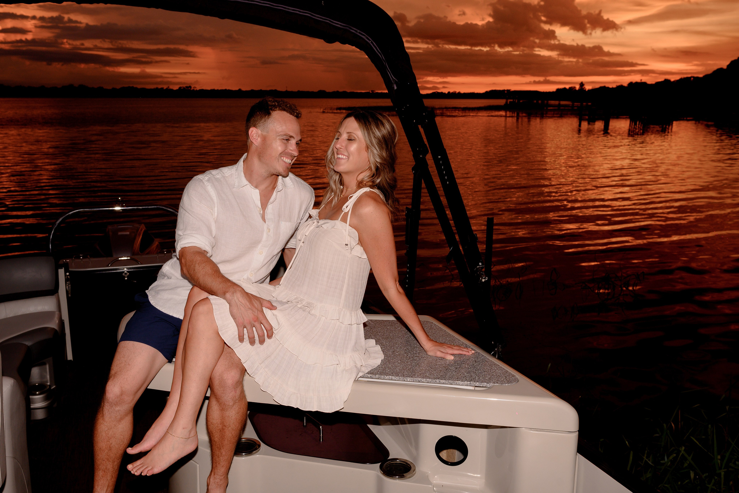 Where Love Meets Golden Light — A Romantic Boat Photoshoot in Florida