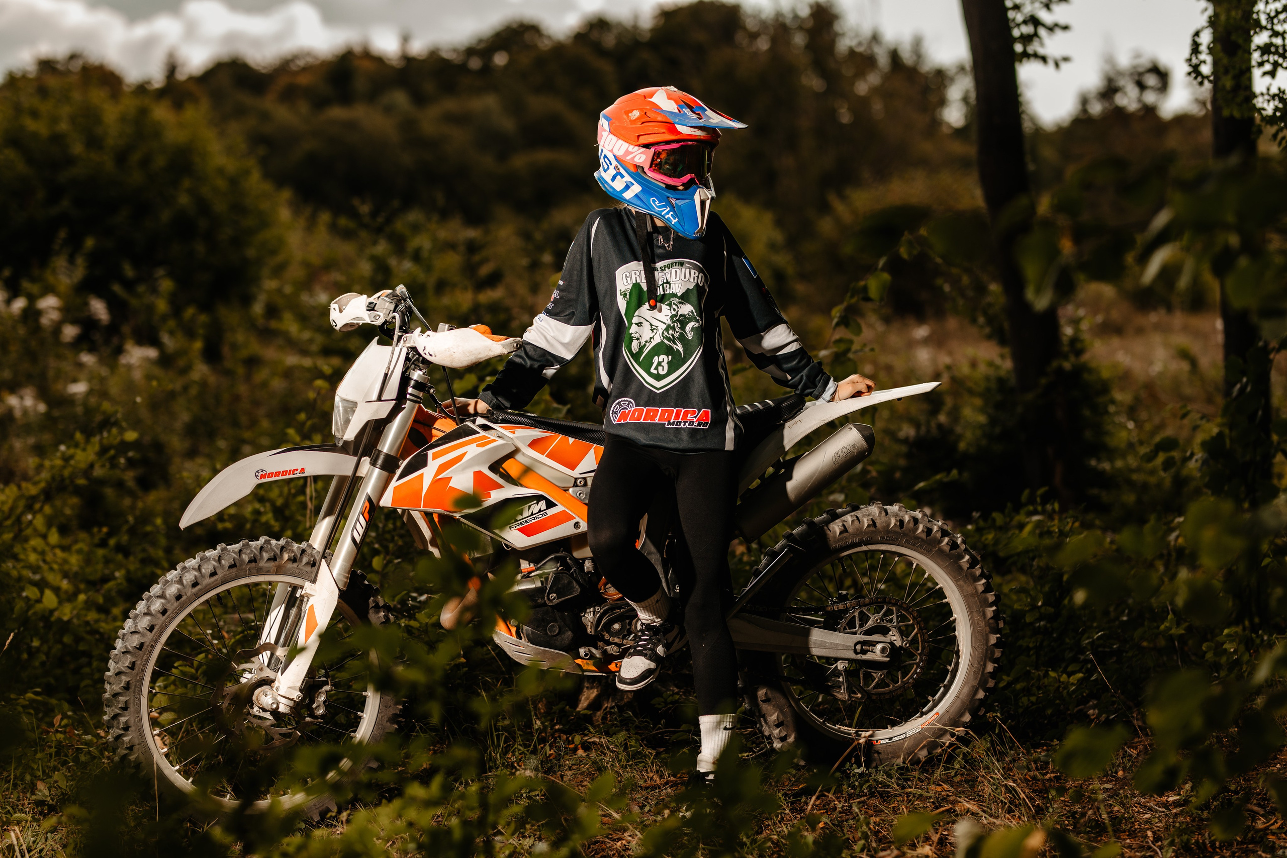 Fetele Enduro. Ionut Brehuescu — Fotograf