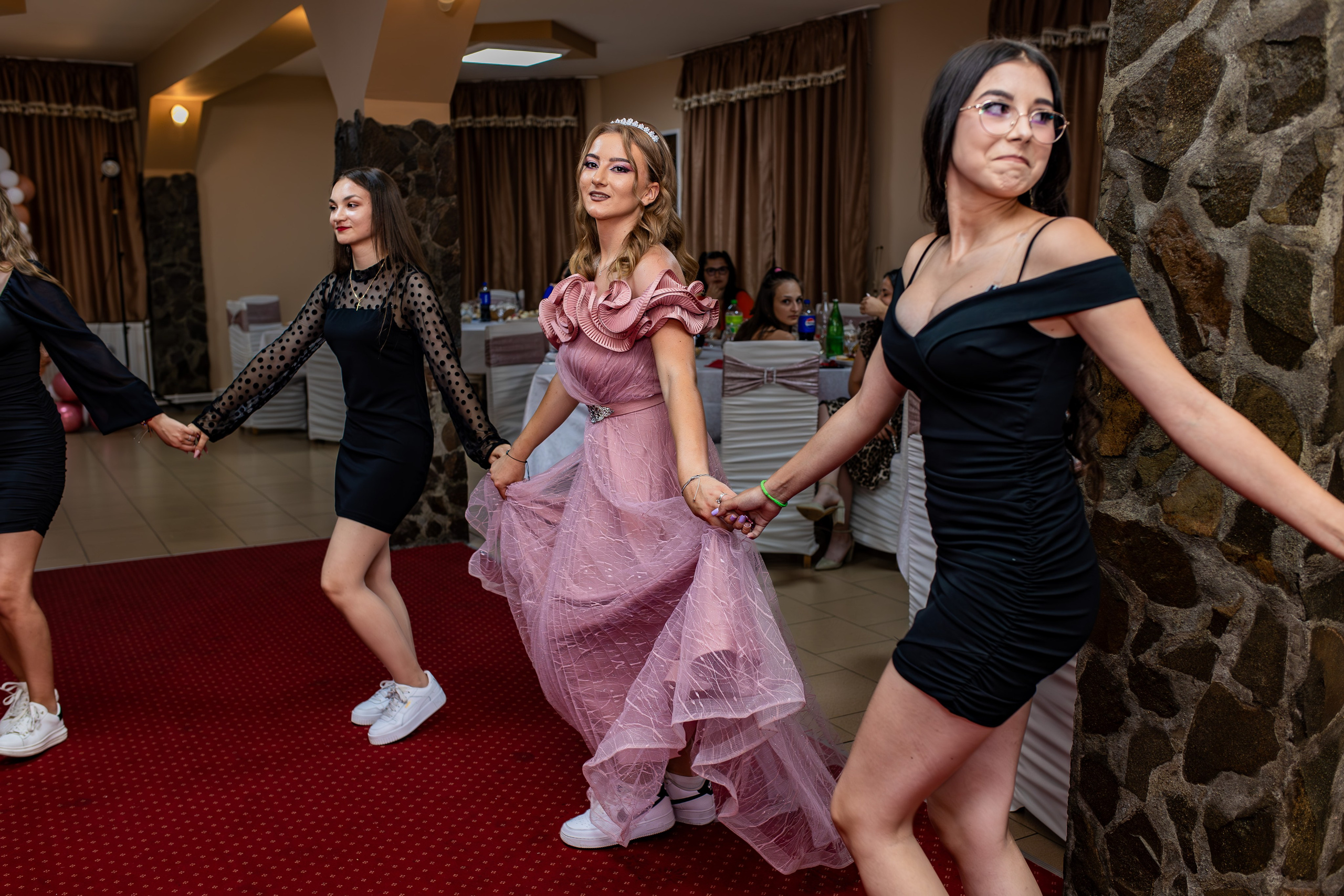 Majorat Petruta. Ionut Brehuescu — Fotograf