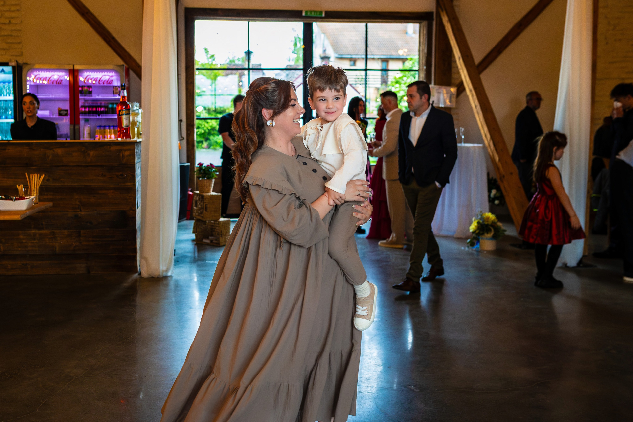 Petrecere Raluca si Paul. Ionut Brehuescu — Fotograf