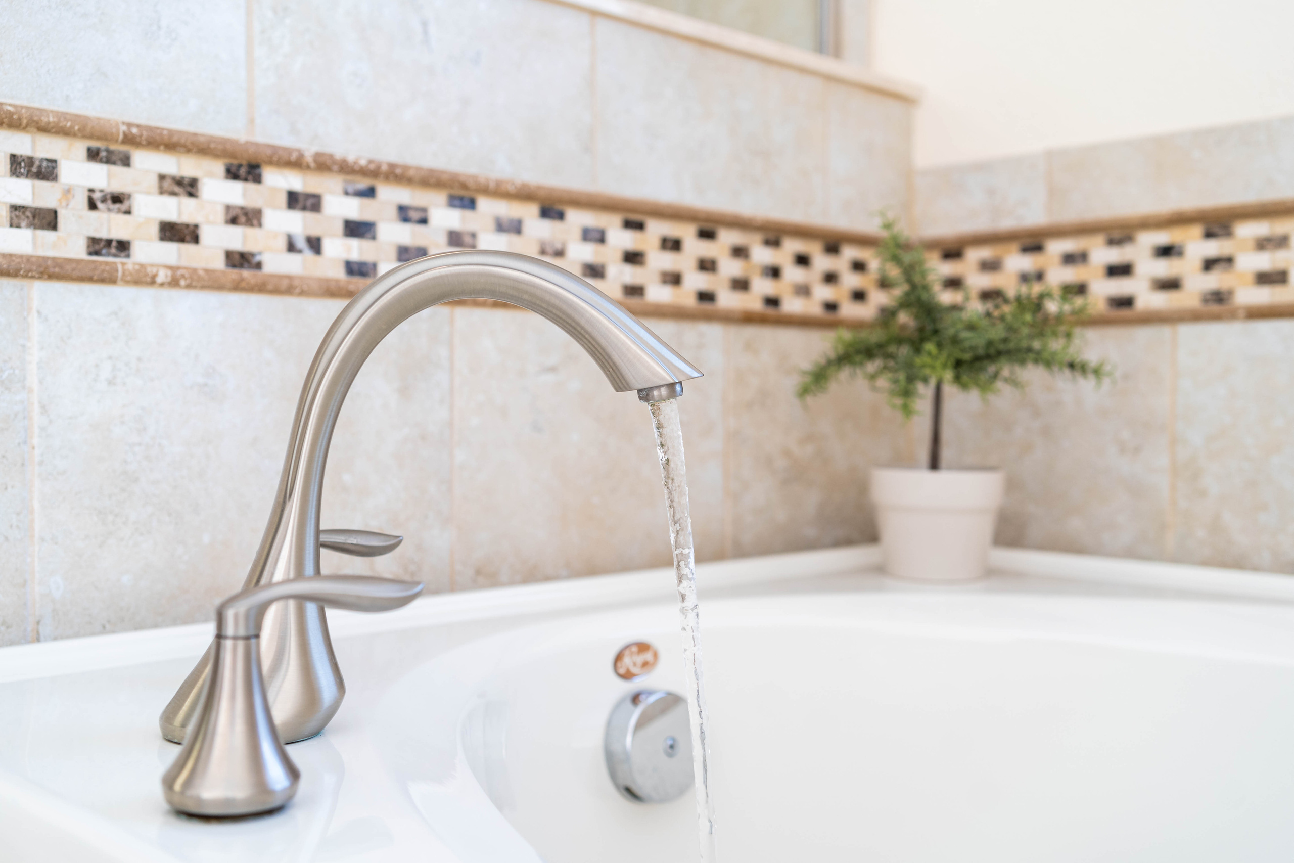 Masha Kapriyanchuk a real estate photographer