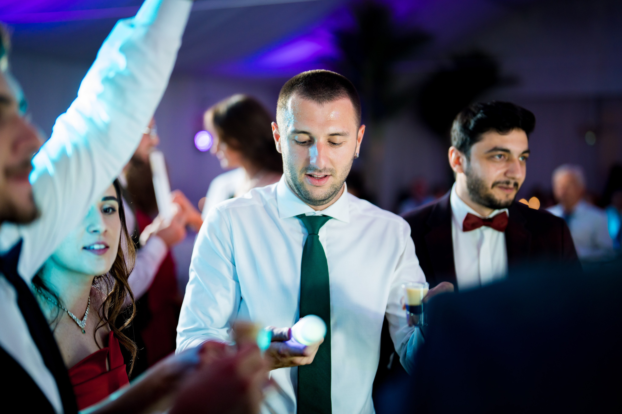 PARTY. Gabriel Florea — Fotograf nuntă București