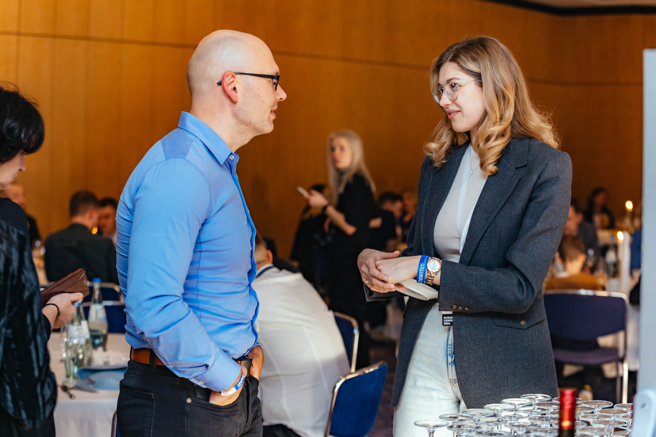 Club Bizon. Portrait family photographer in Berlin Elena Zakh