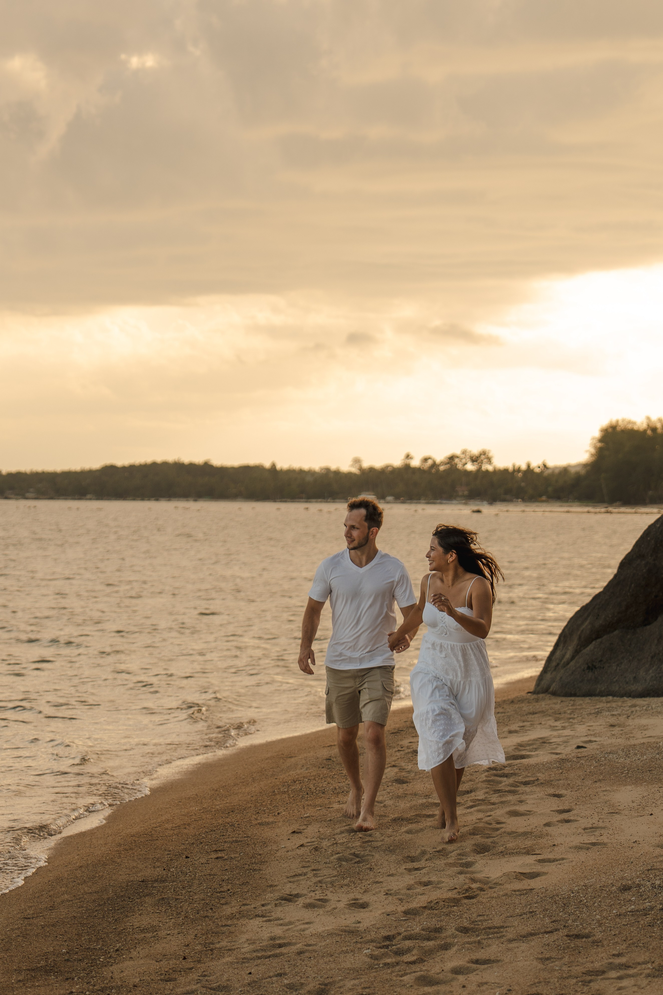 LOVE STORY. Koh Samui Photographer | Julia Soul