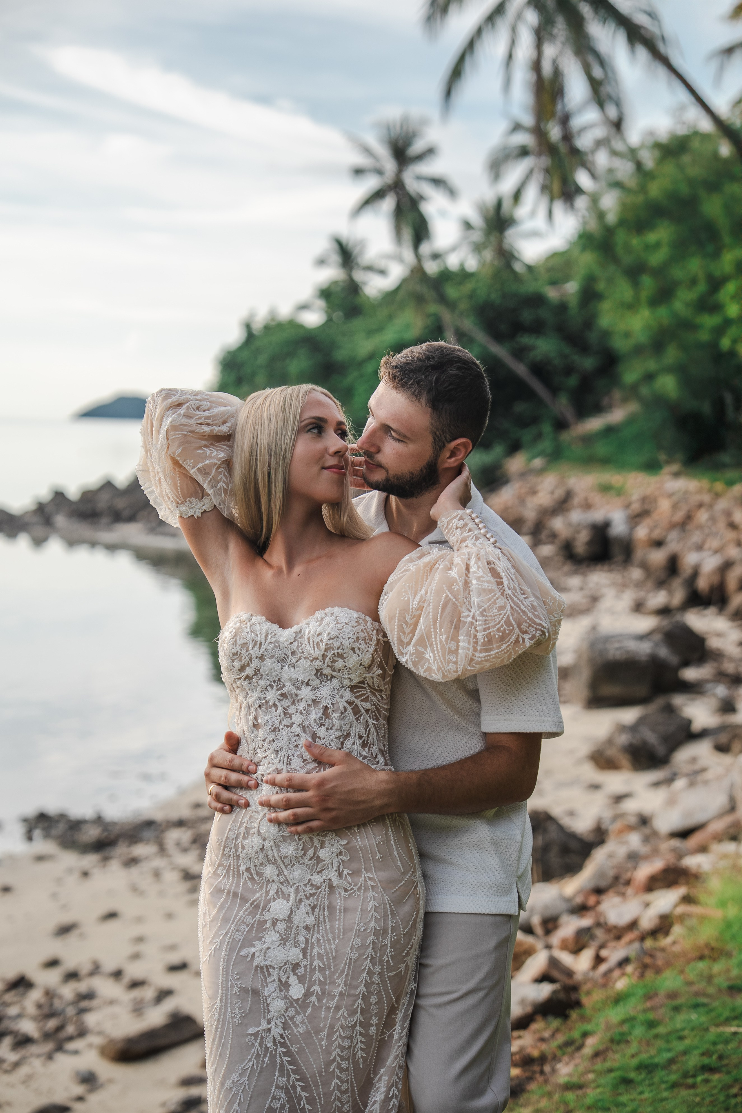 LOVE STORY. Koh Samui Photographer | Julia Soul