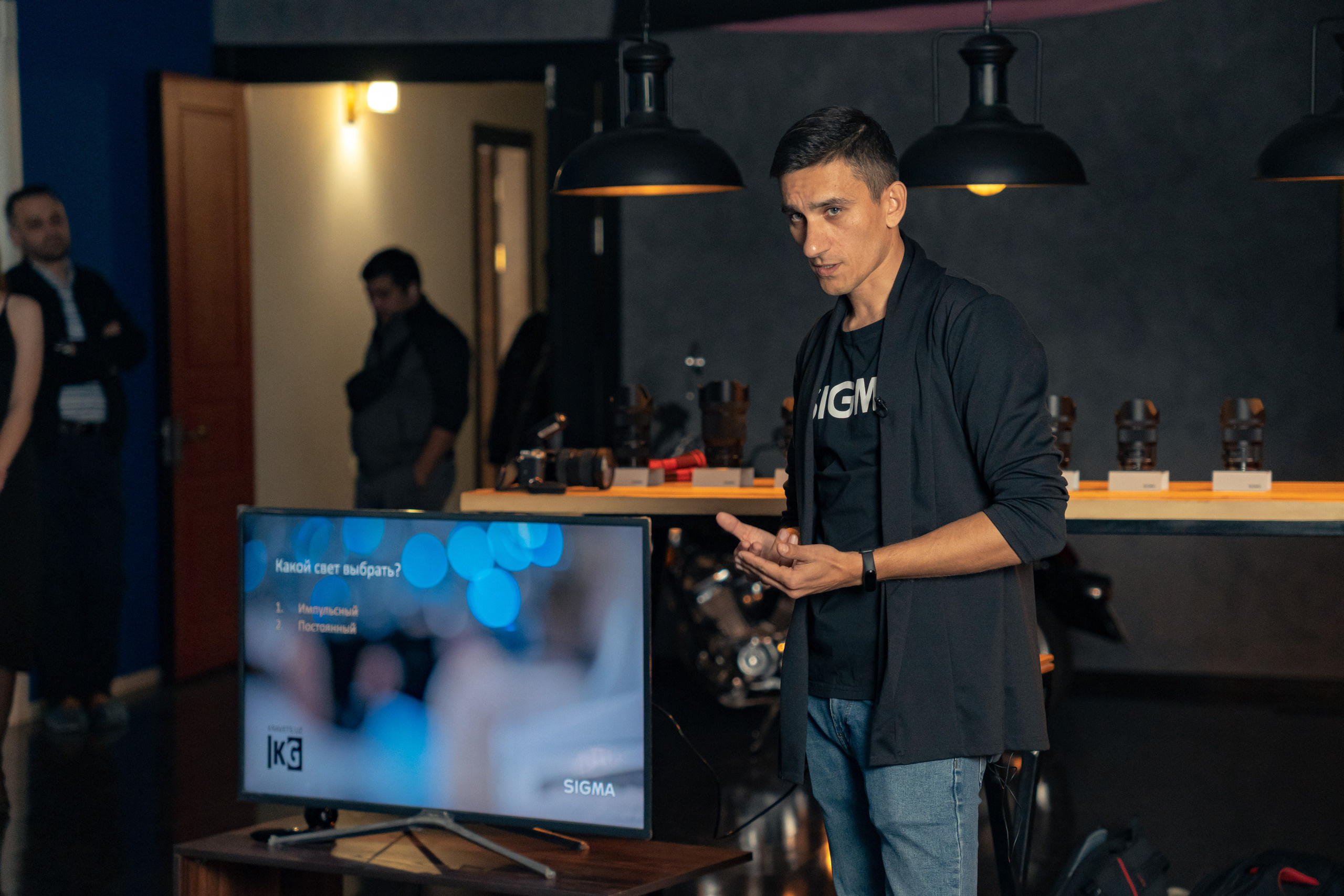 Отраженный свет. Фотограф Григорий Кравец