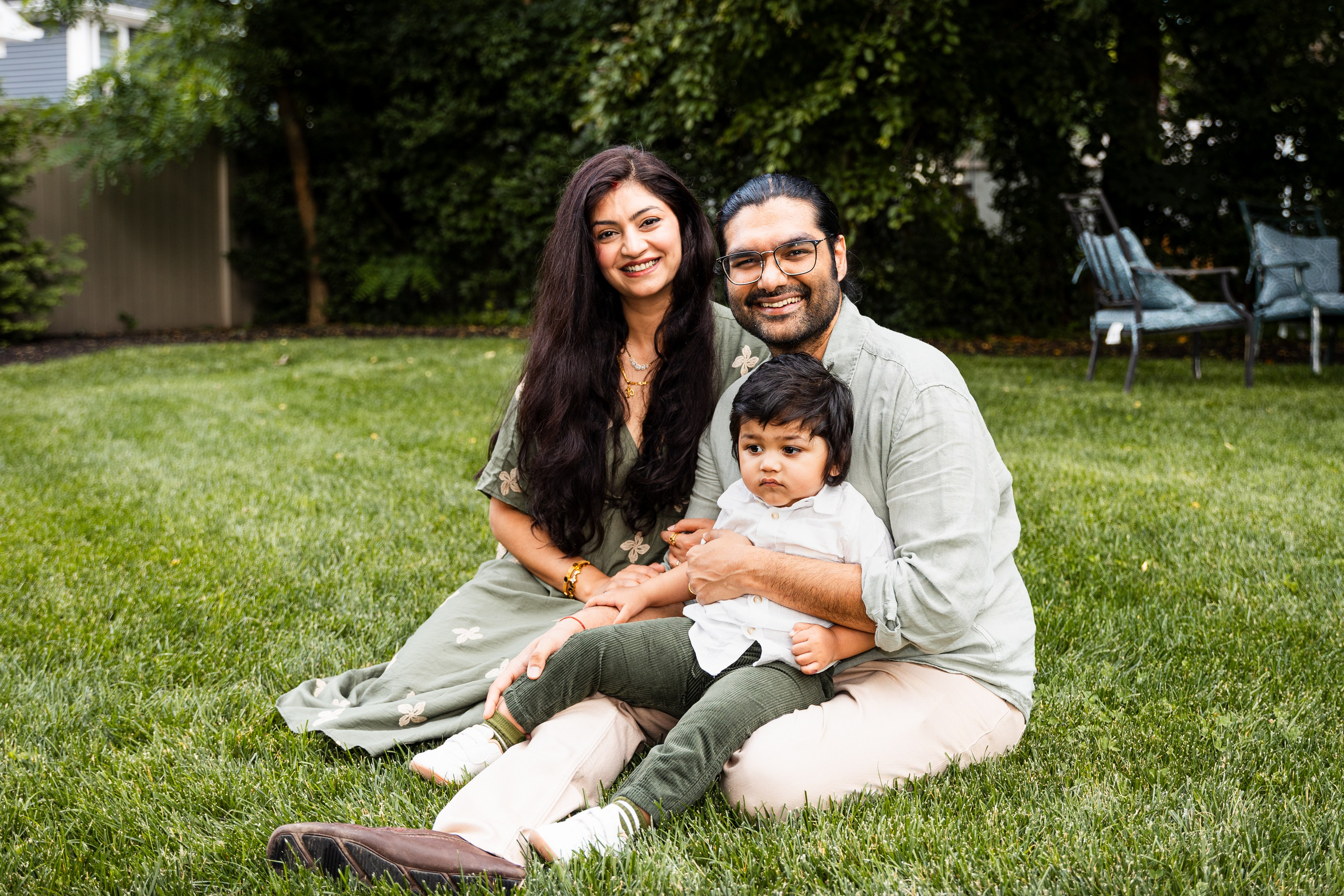 Family children's party in the backyard. Family, lifestyle, and commercial photography in New York and New Jersey