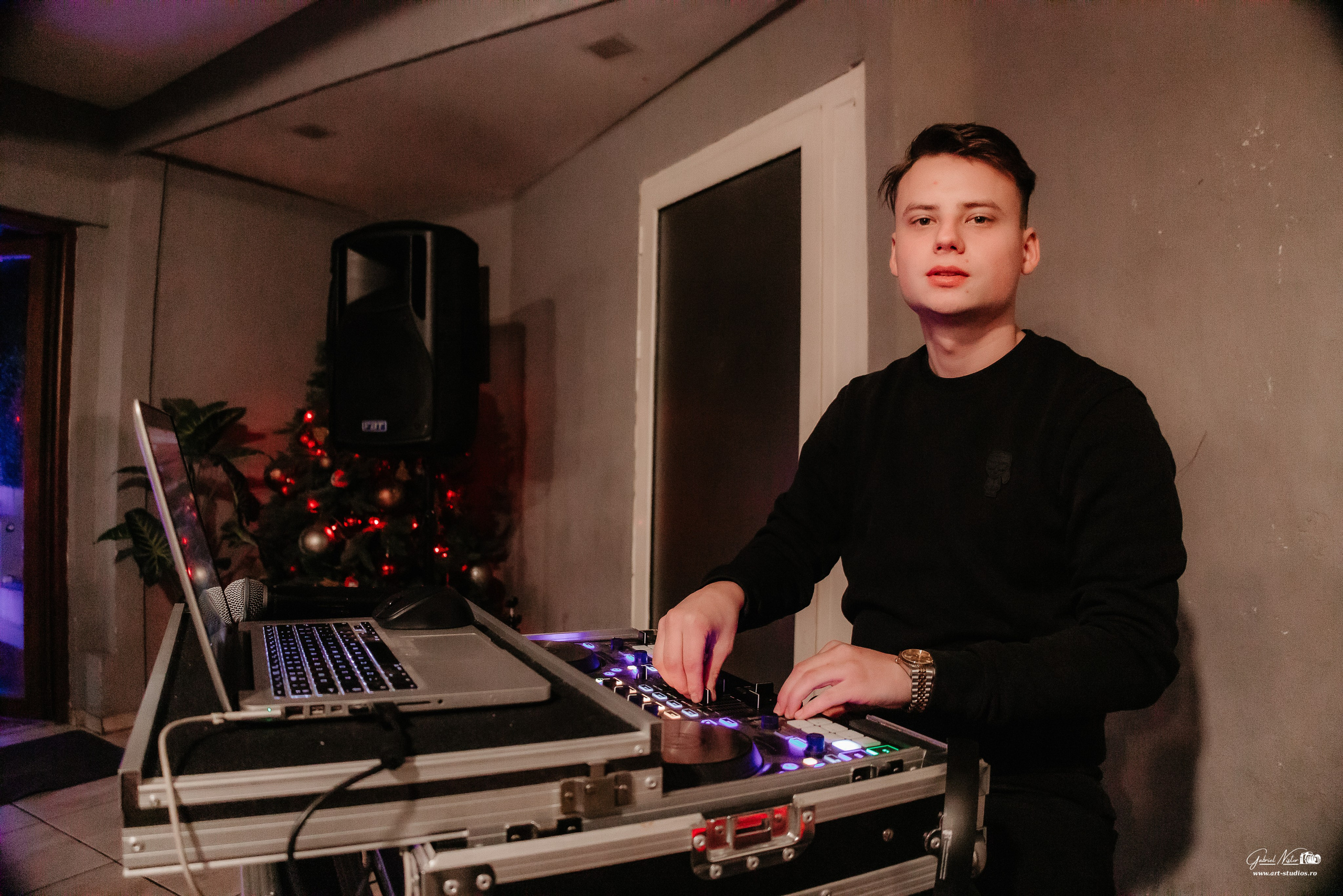 Dj Rareș. Gabriel Nistor Art-Studios - Fotograf / Videograf Iasi