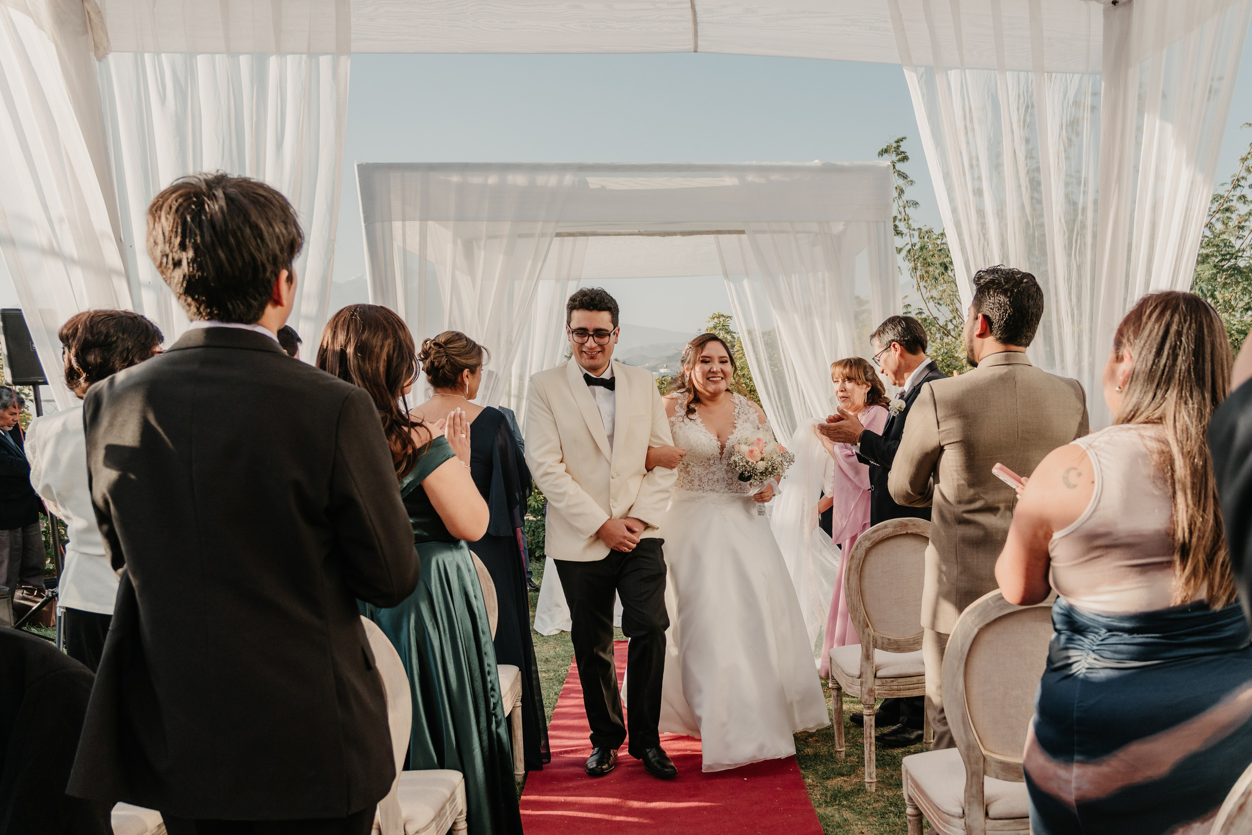 VANIA + LUIS BODA CIVIL. Studio KVTA | Fotografía y Video de Bodas en Arequipa