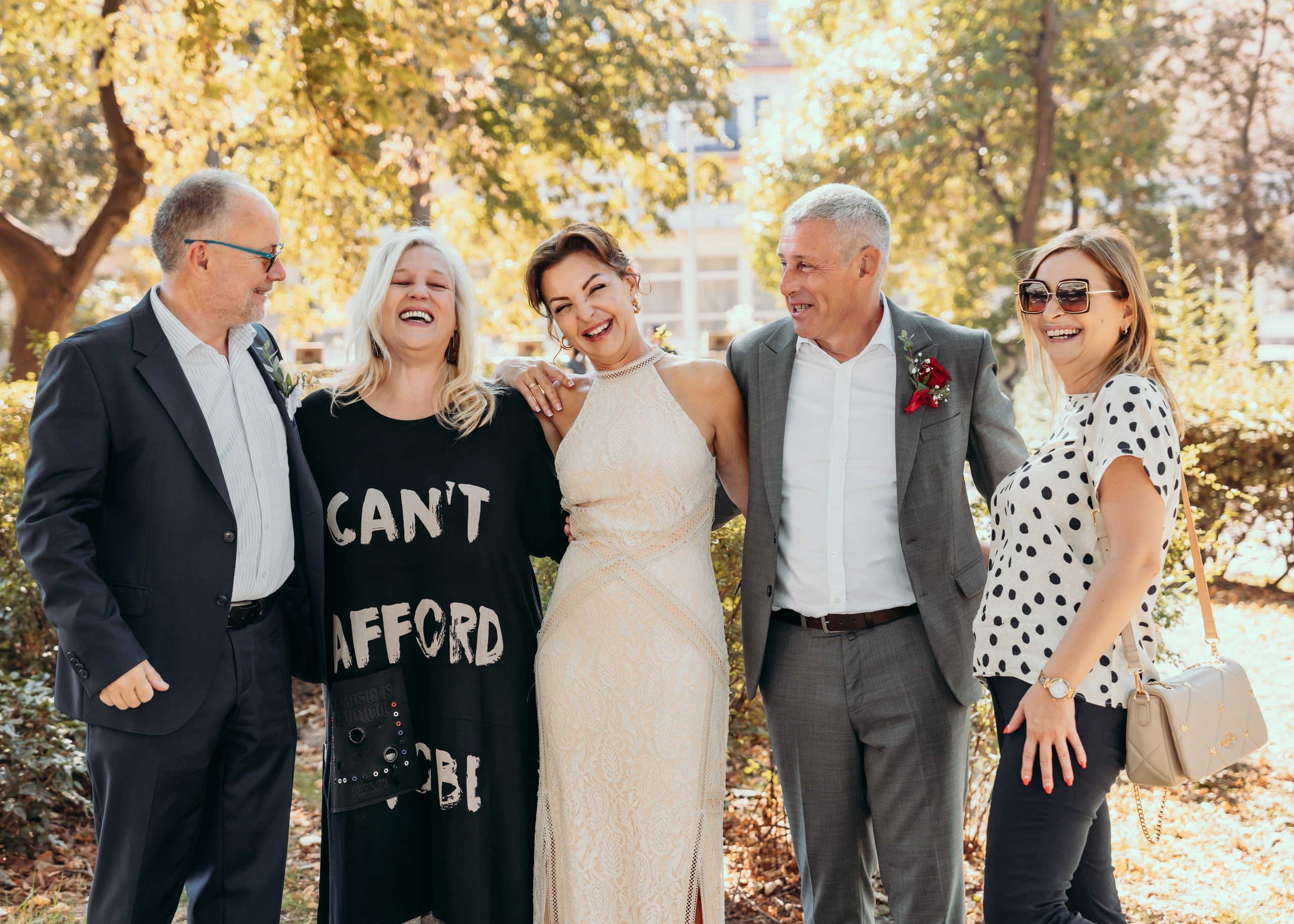 FOTOGRAFISANJE VENČANJA. DEČIJI FOTOGRAF BEOGRAD|NOVOGODISNJE FOTOGRAFISANJE|CAKE SMASH