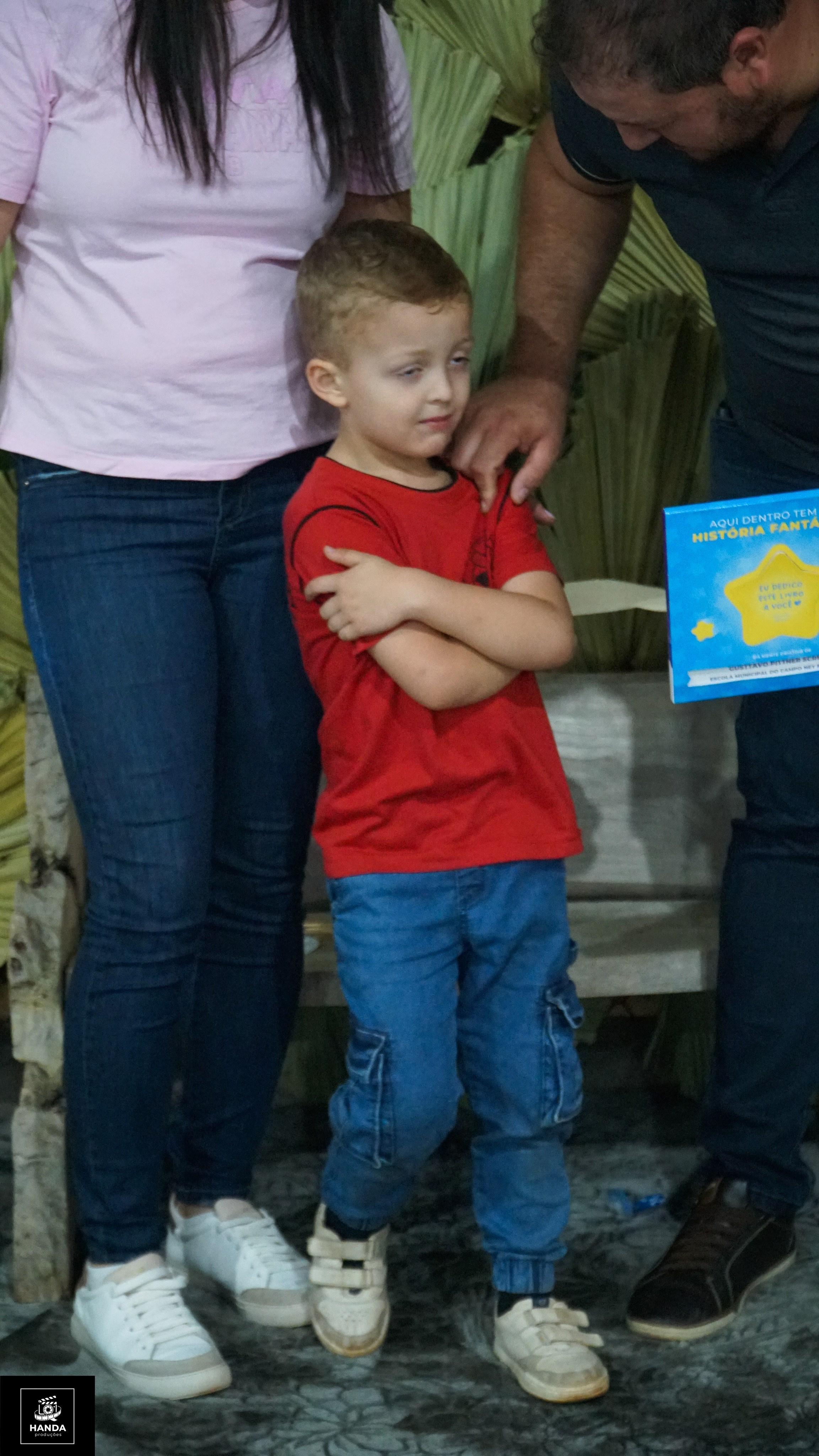 Noite autógrafos colégio Aurélio Buarque de Holanda. Handa Produções