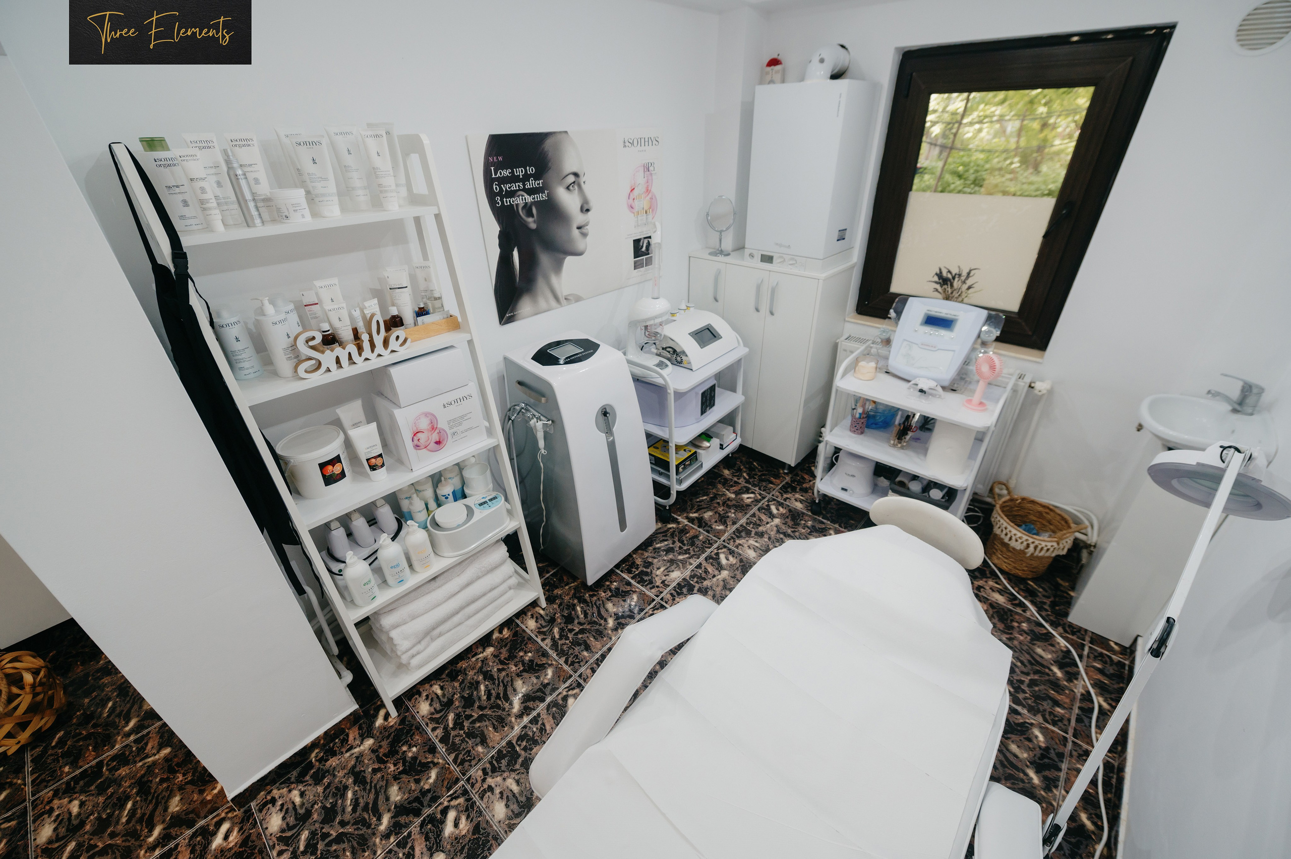 Three Elements. Laurentiu Stefan StoryTeller