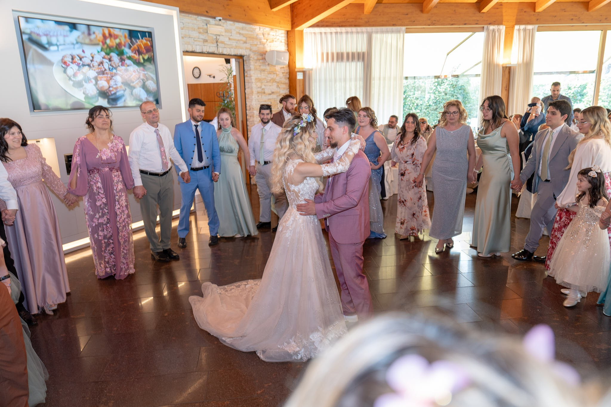 Angelo & Claudia. Fotografo matrimonio Lago di Como Ferrari Media Production