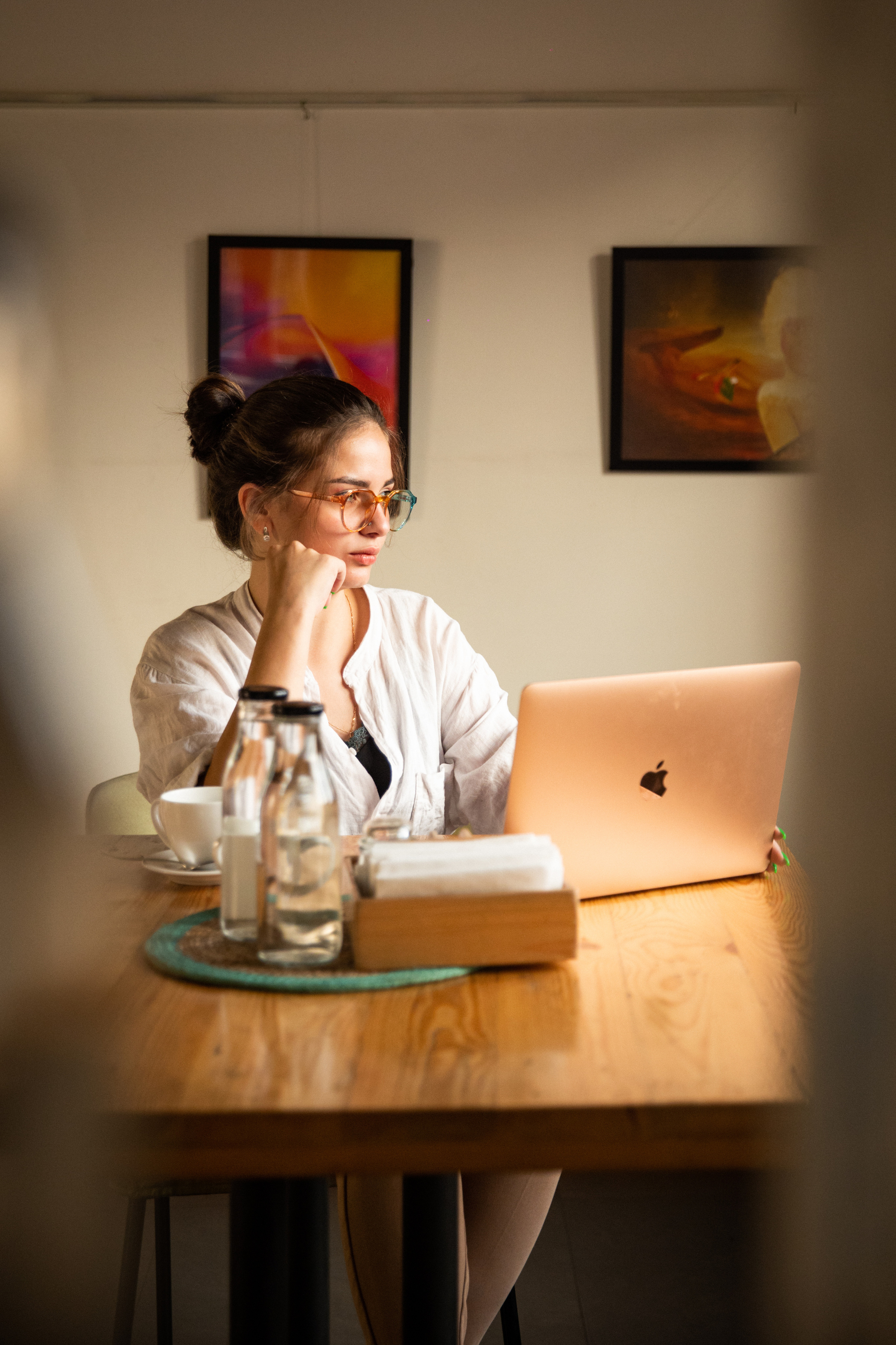 PEOPLE FACES. International Photographer