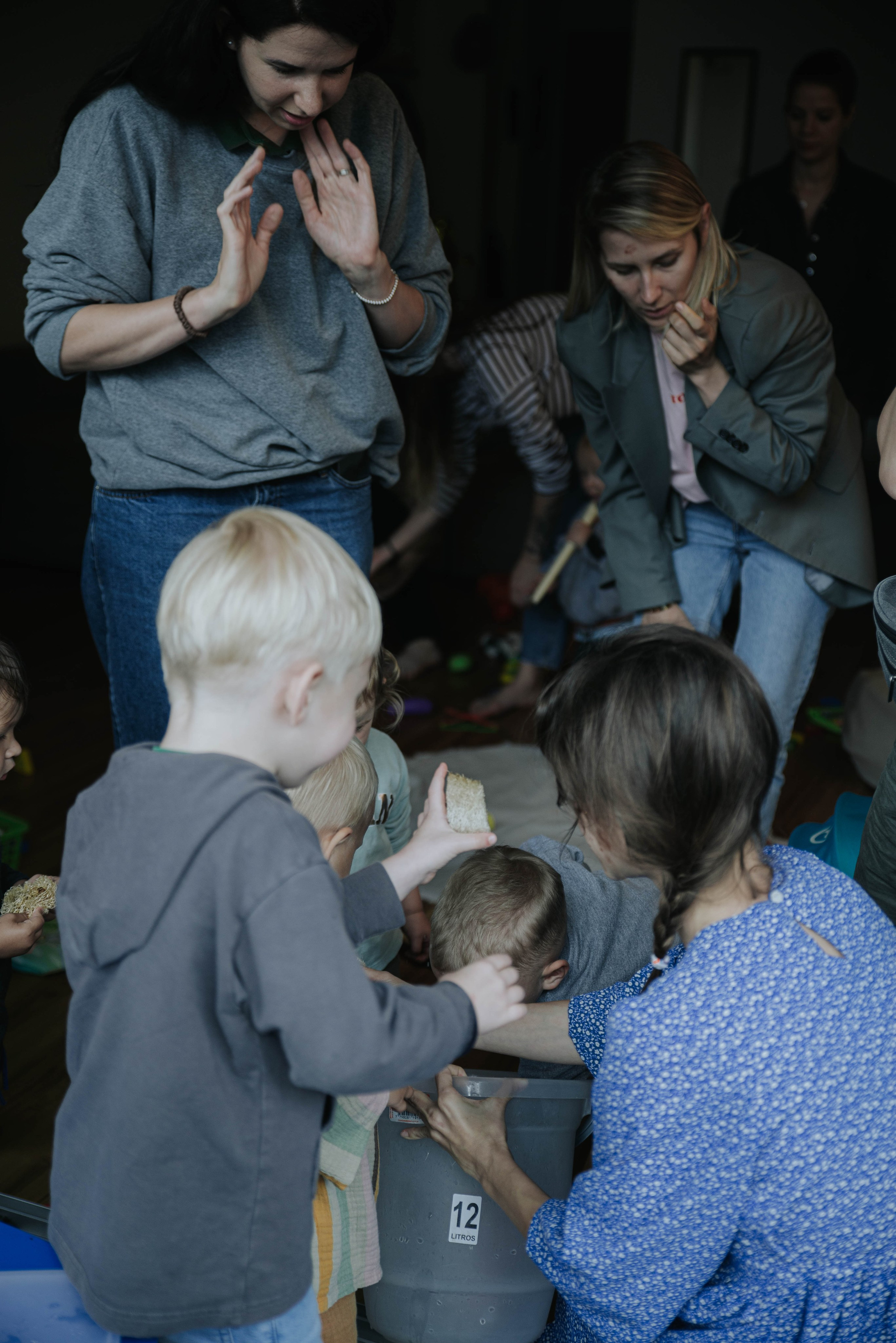 Children’s Book Club. Moydodyr. Photographer @elmirkami in the city of Buenos Aires