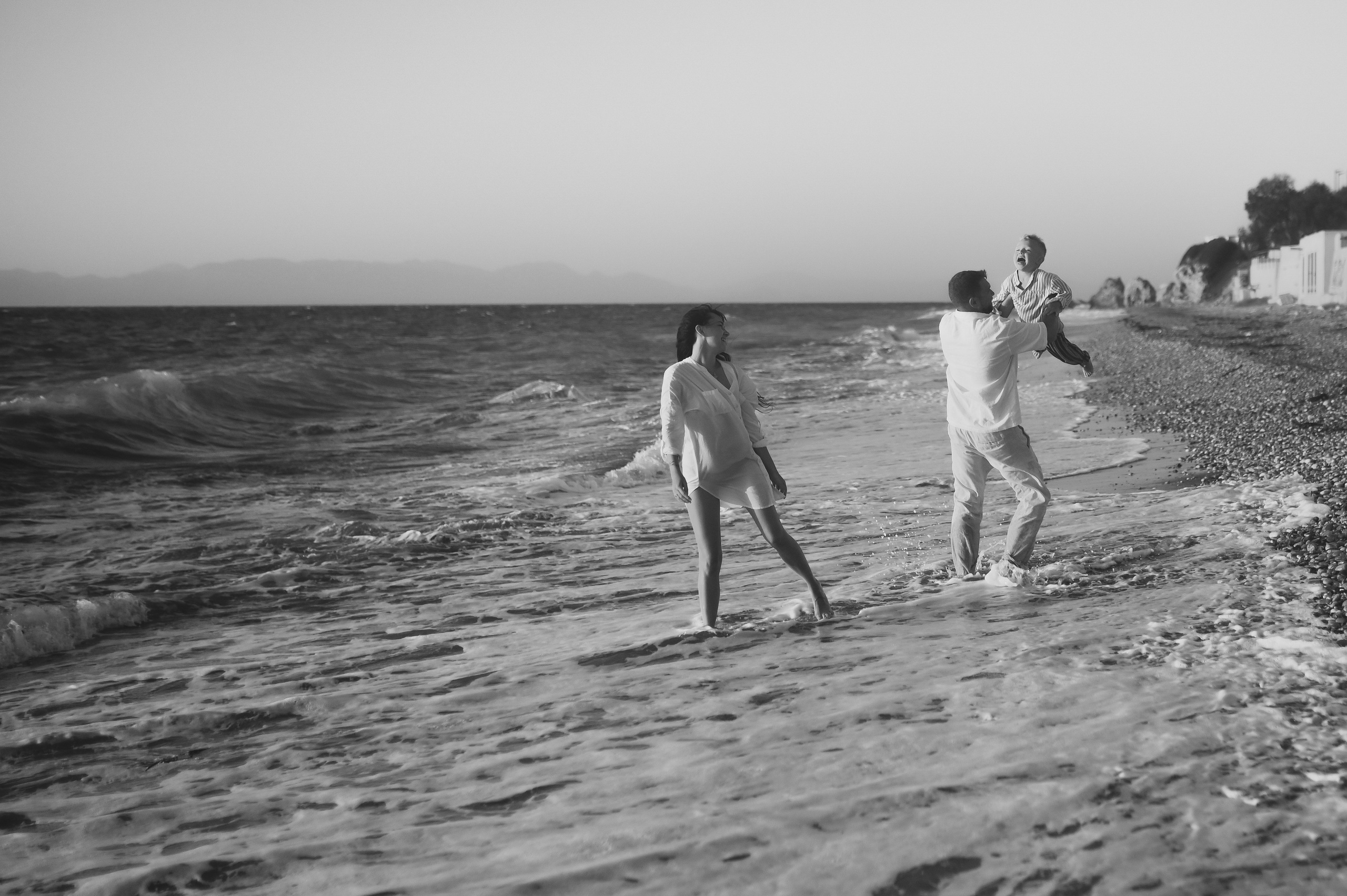 Family Photoshoot Rhodes. Φωτογράφος νεογέννητων στη Ρόδο. Φωτογράφιση εγκυμοσύνης