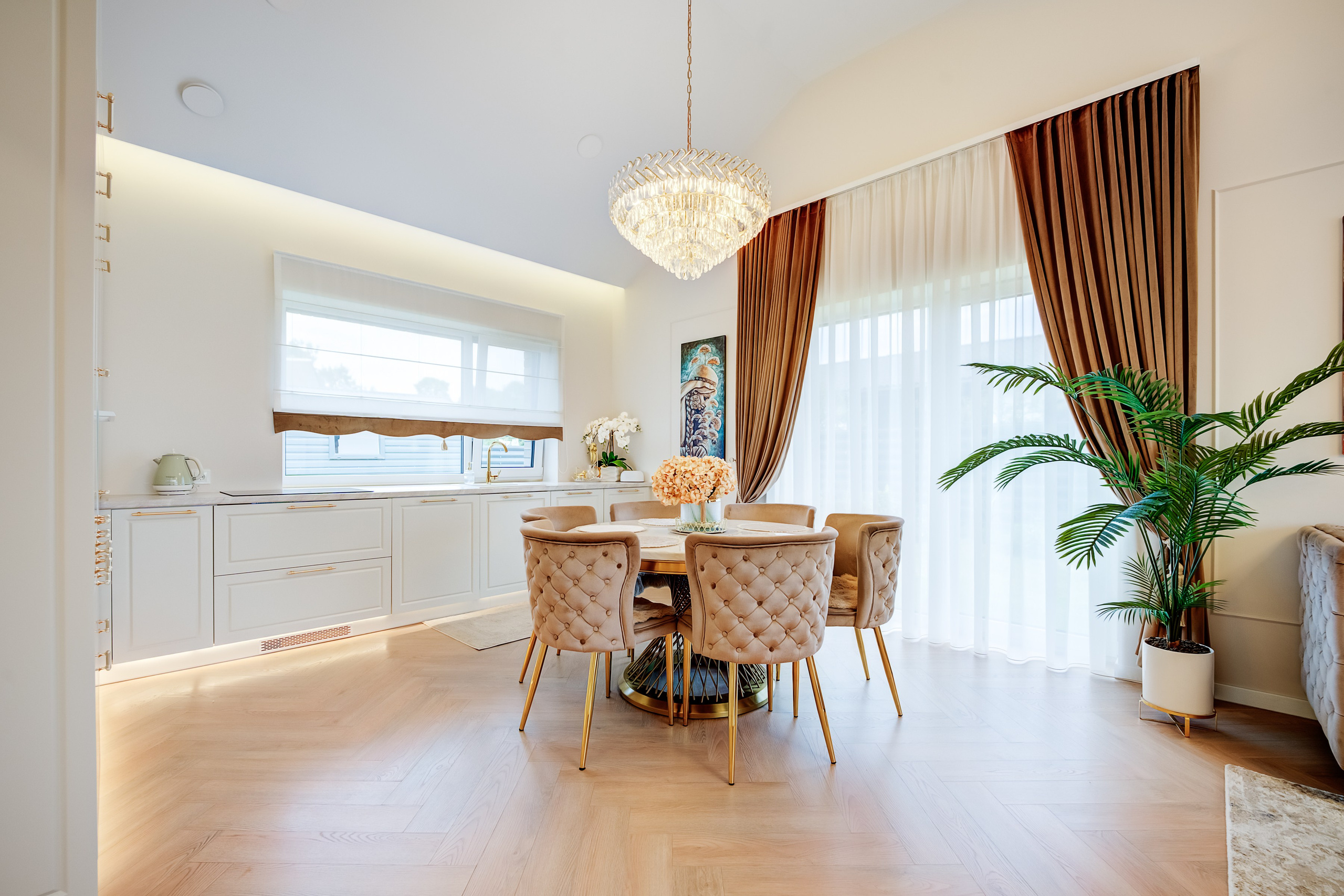 Lentvaris, gražus namas. Elina Sapiega fotografė Vilniuje