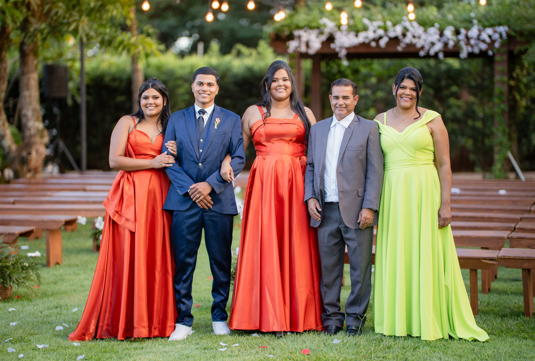 Larissa & Vinicius — Espaço Faveral / Aararaquara. Robson Colaço