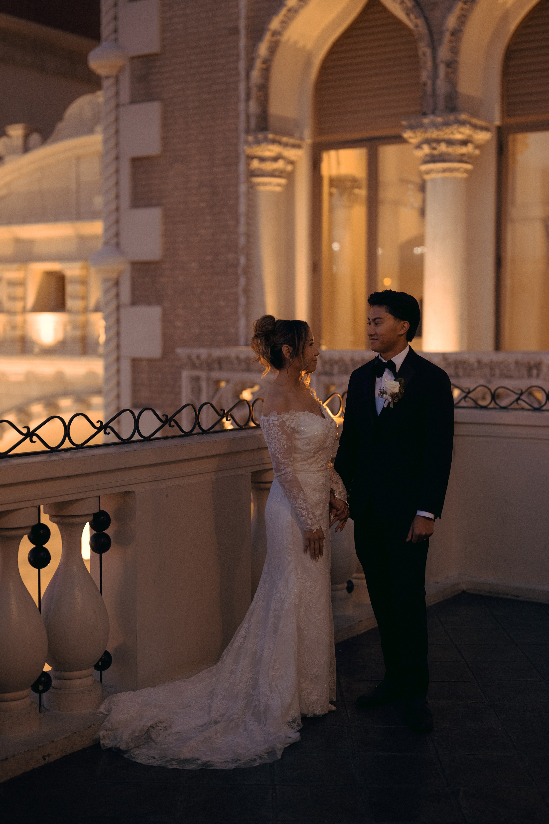 A&R. Wedding & elopement photographer Viktoriya Kravtsov. Las Vegas