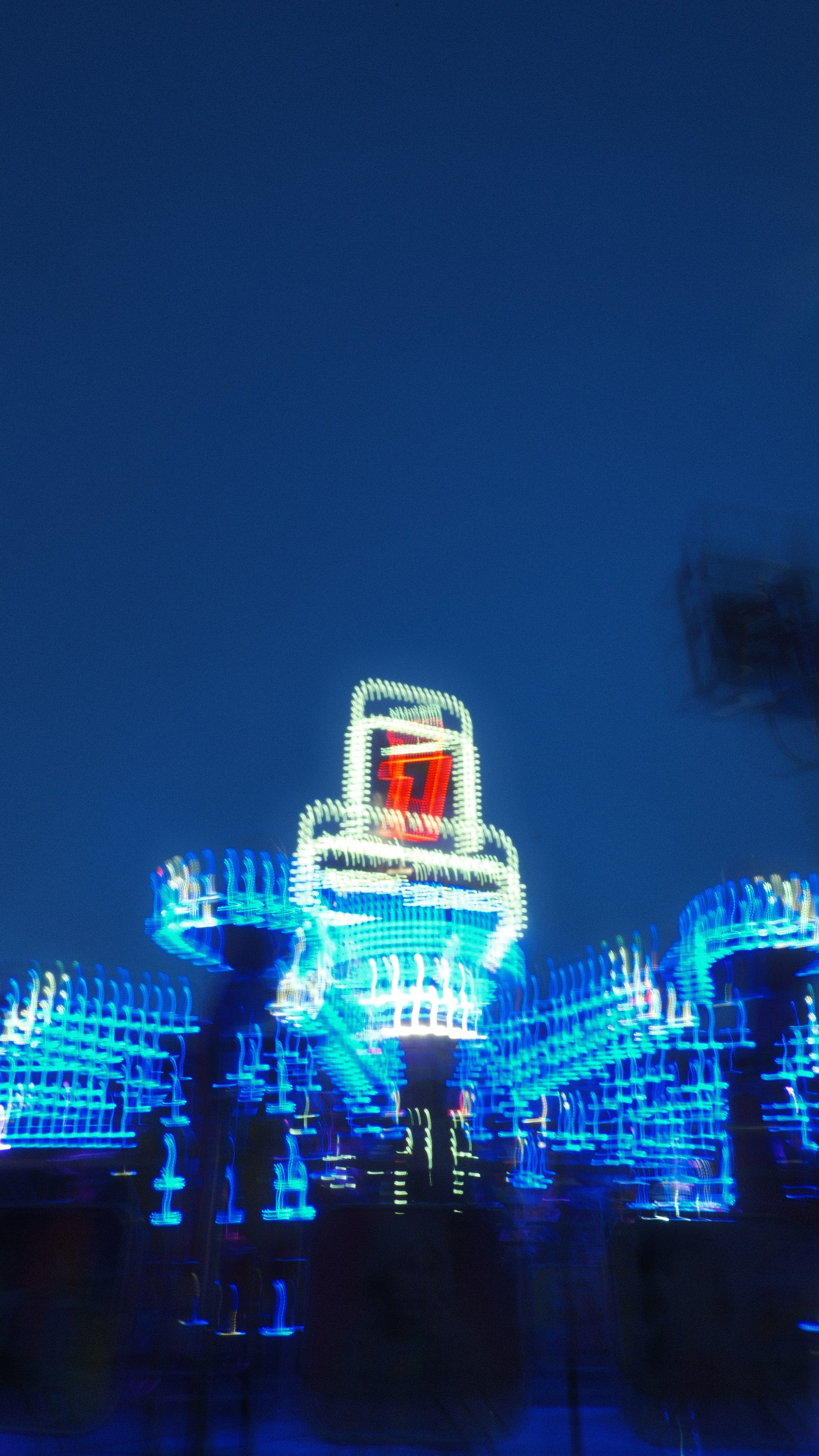 Funfair in Funchal. Portrait photographer in Madeira — Marina Shtukina