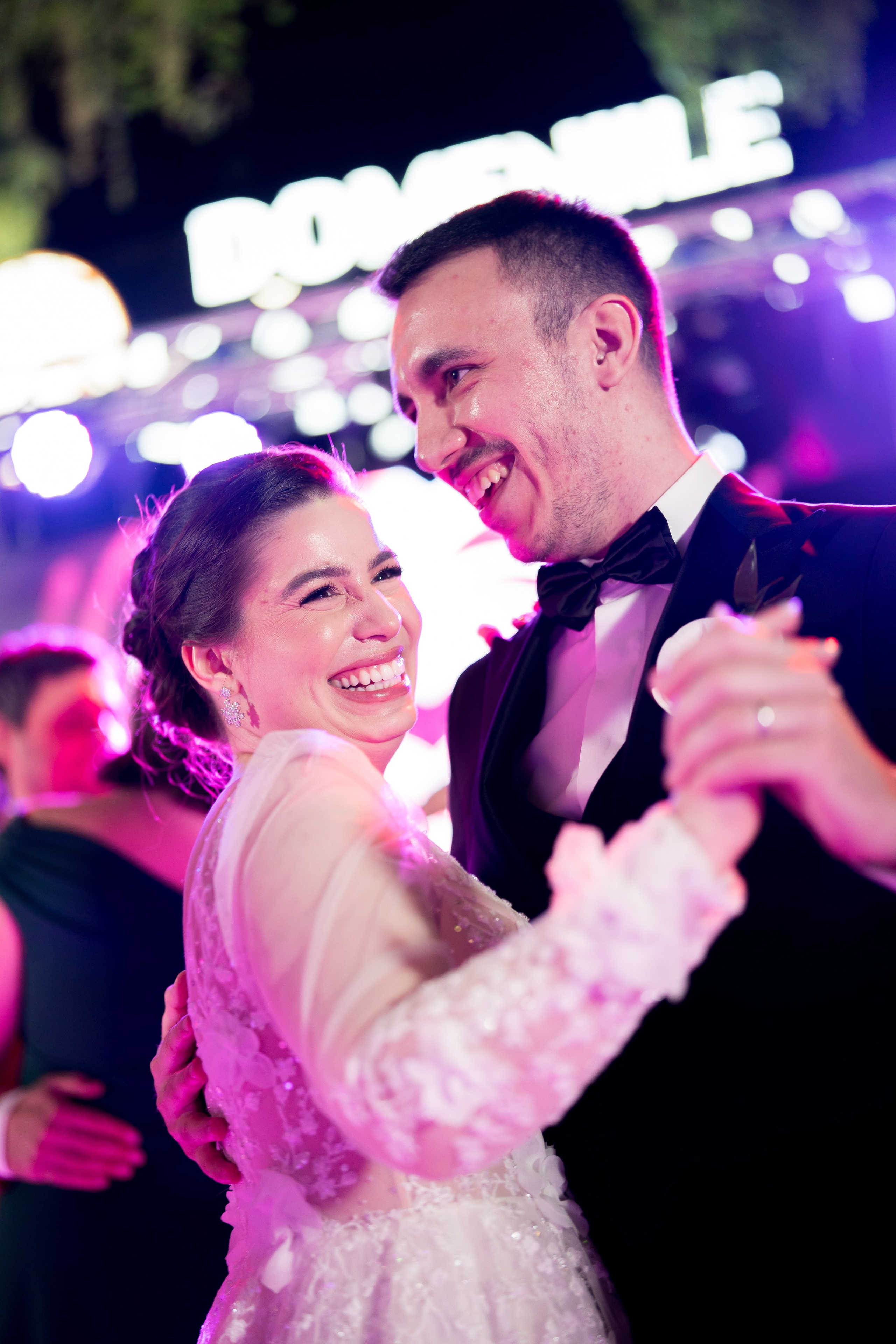 PARTY. Gabriel Florea — Fotograf nuntă București