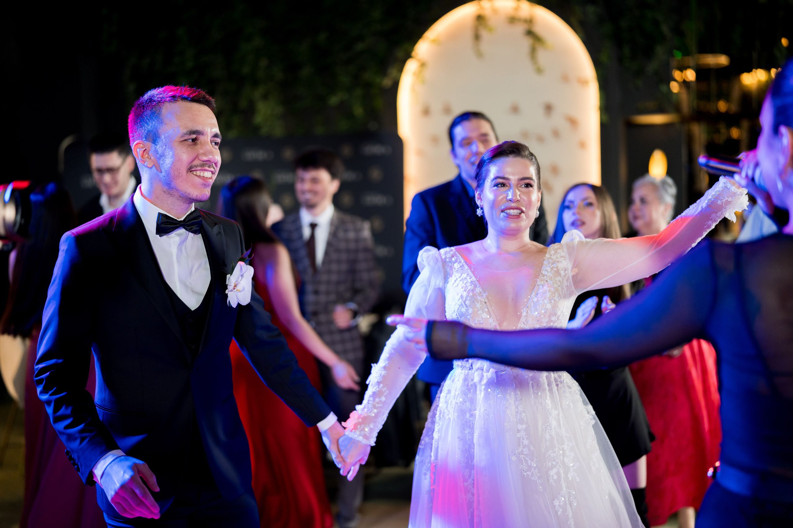 PARTY. Gabriel Florea — Fotograf nuntă București