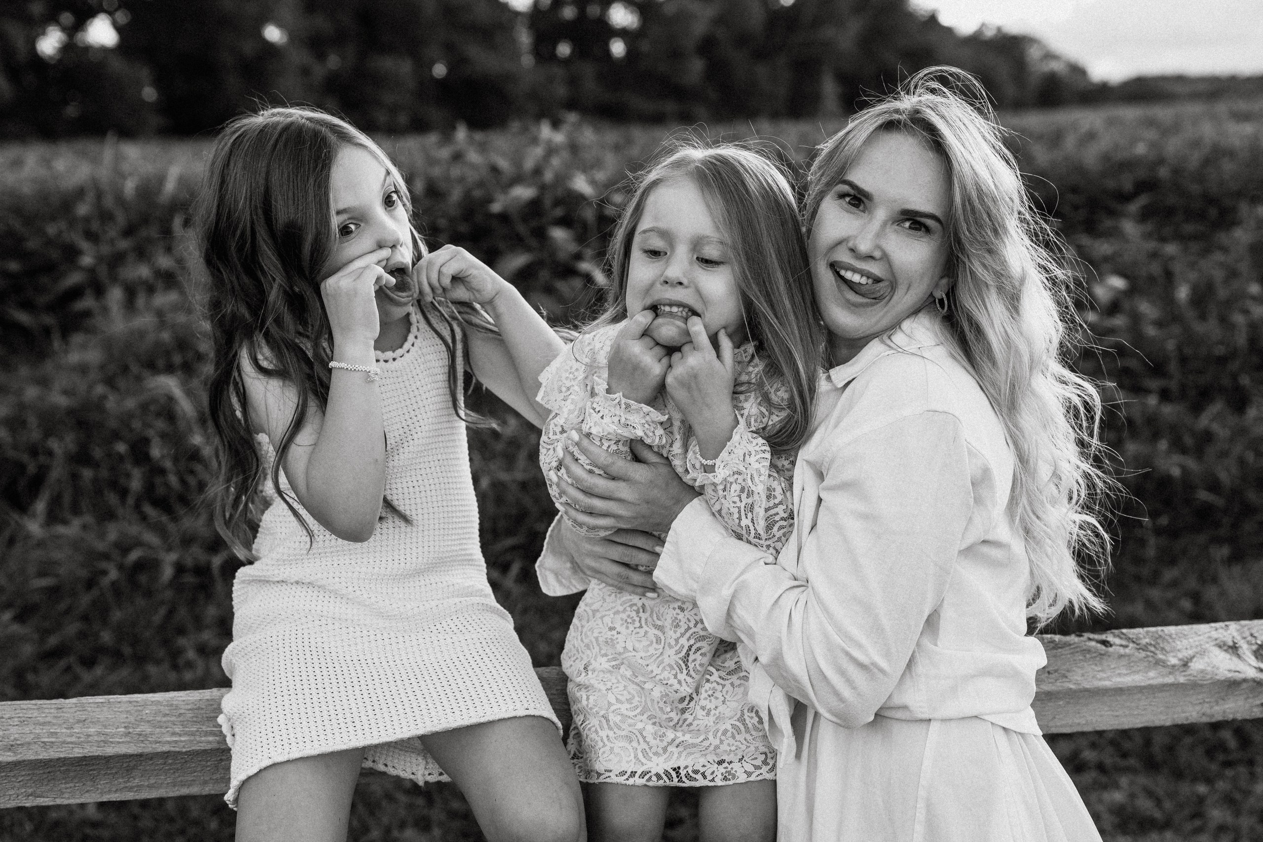 Anastasia, Teya, Teona. Alisa Tant — Family and newborn photographer Bucks County, Montgomery county, Philadelphia, NJ