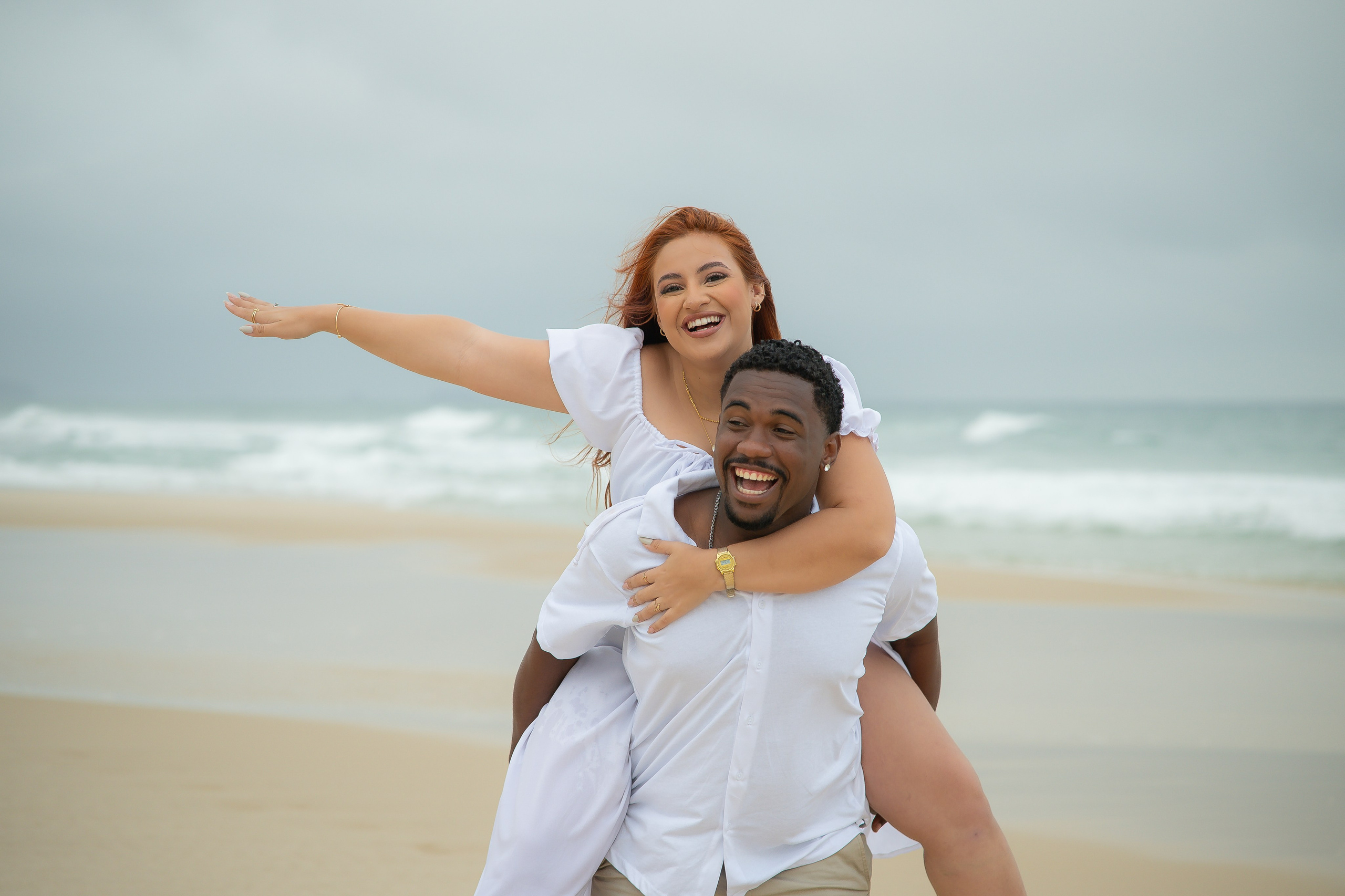 Thaís e Lenyson. Larissareisfotografa