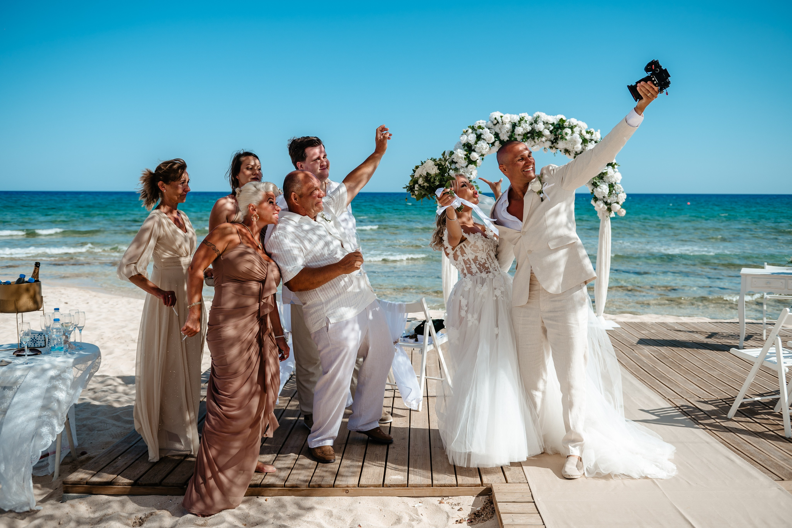 Sirens beach ceremony. AdrianOltean.wfolio.pro