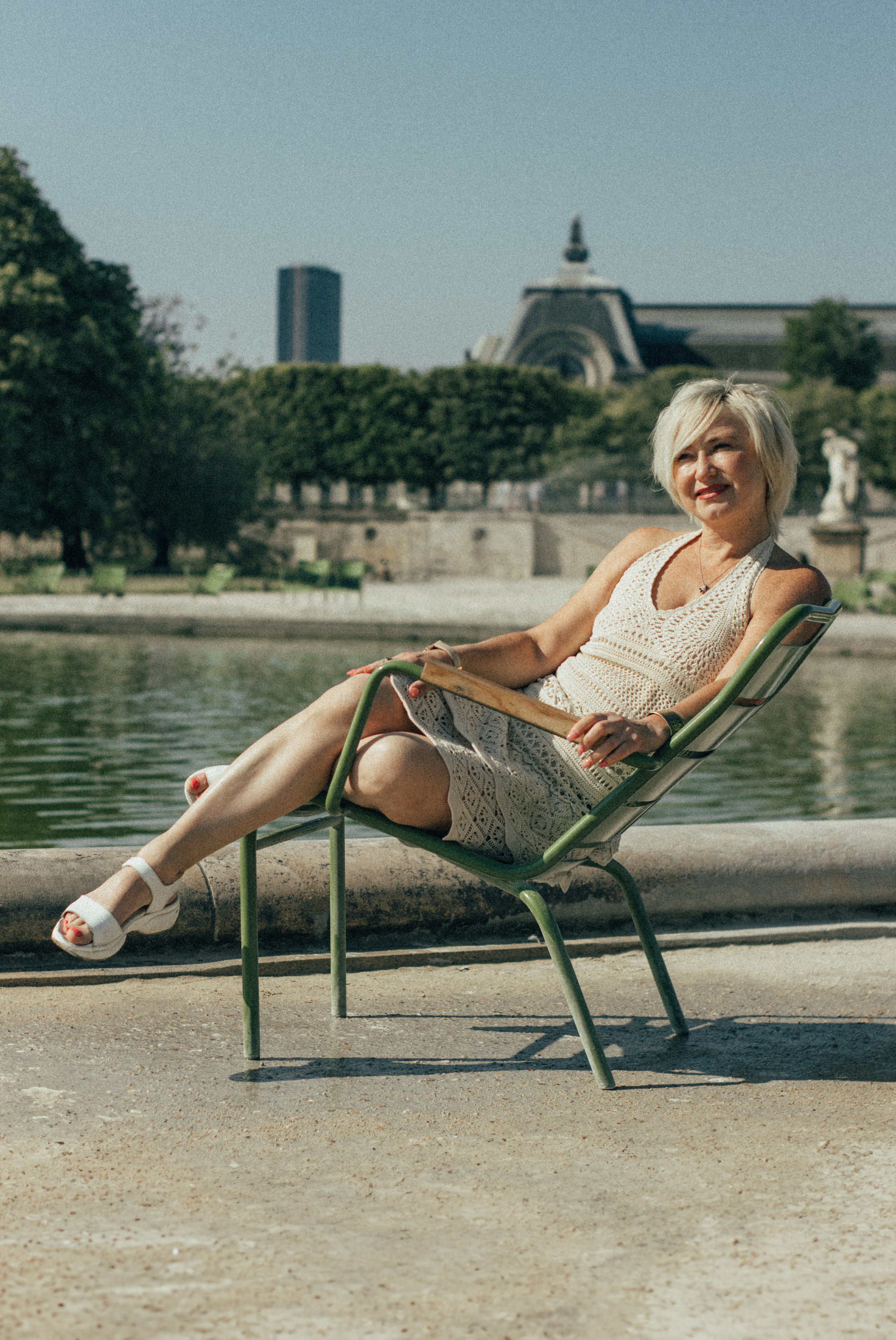 Family Photoshoot of Svetlana & Anastasia in Paris | Vlada Photo Art. Photographer in Paris: Vlada PhotoArt