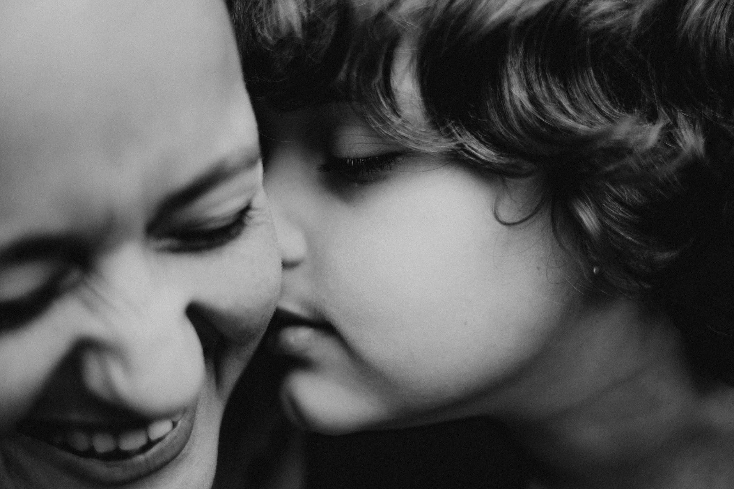 Lena&Lev. Authentische Familienfotografie in Köln