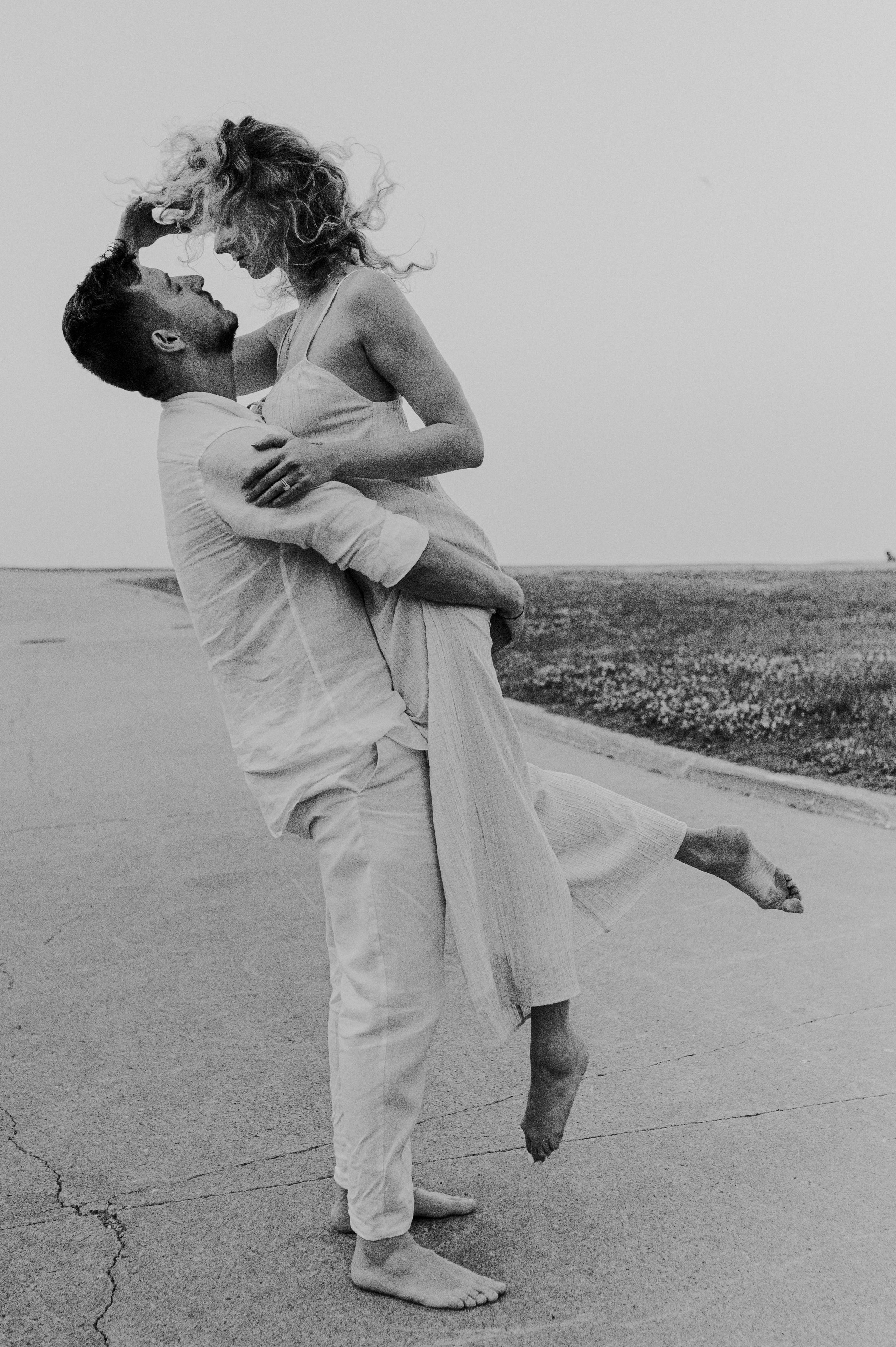 Portrait and lifestyle photographer based in Toronto, Canada