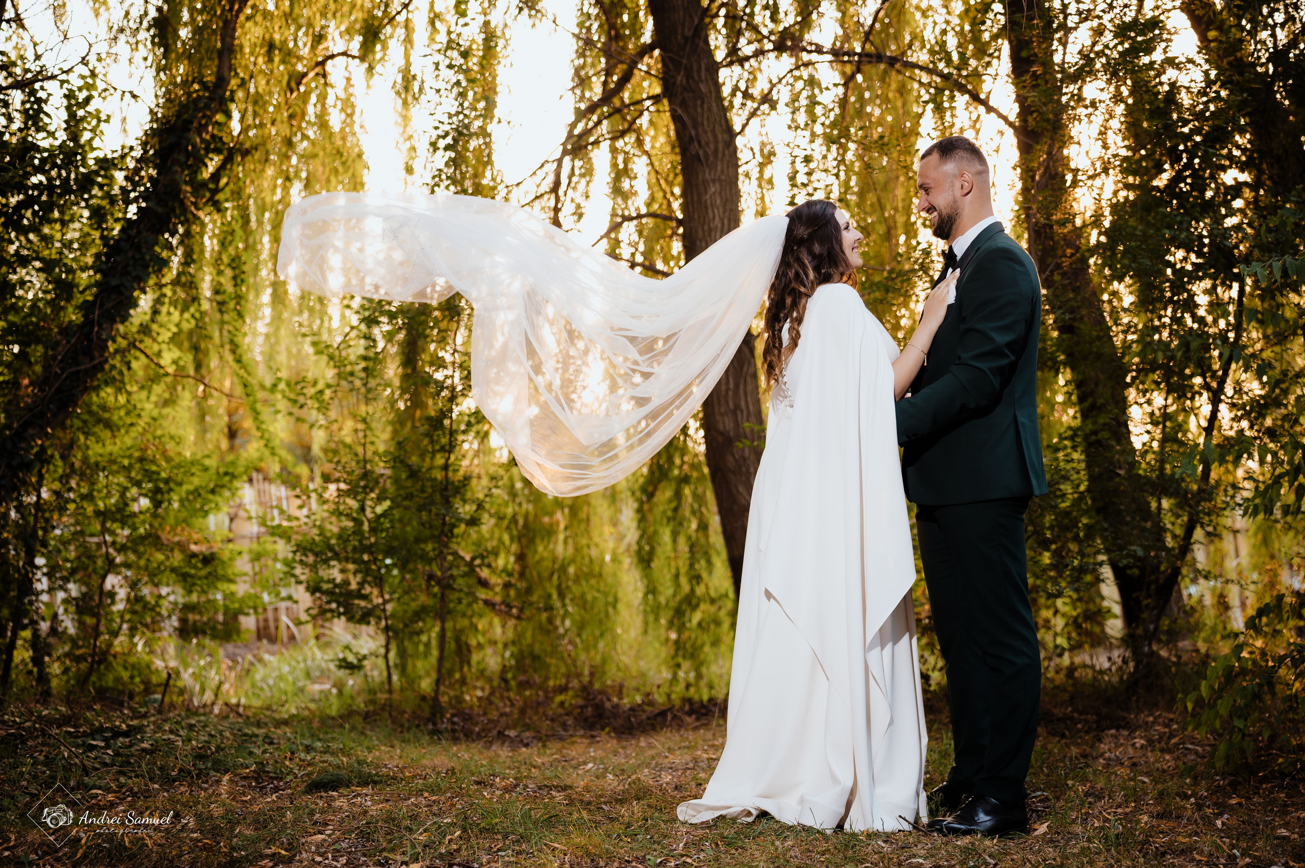 Oana & Romil. Andrei Samuel – Fotograf București | Evenimente, Studio, Imobiliare, Produs