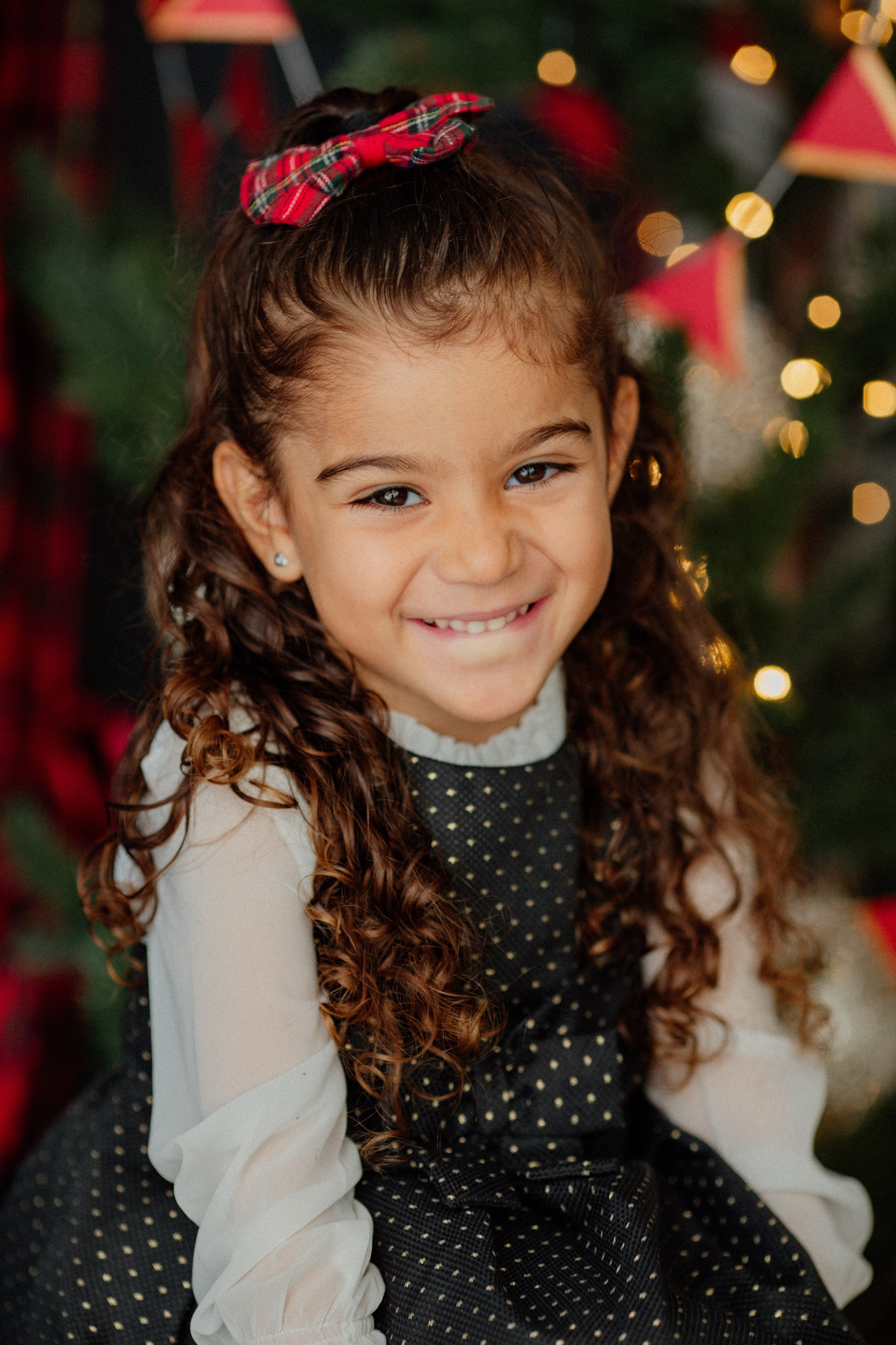 Amar, Neo & Eva. Family and business portrait’s photographer in Cyprus