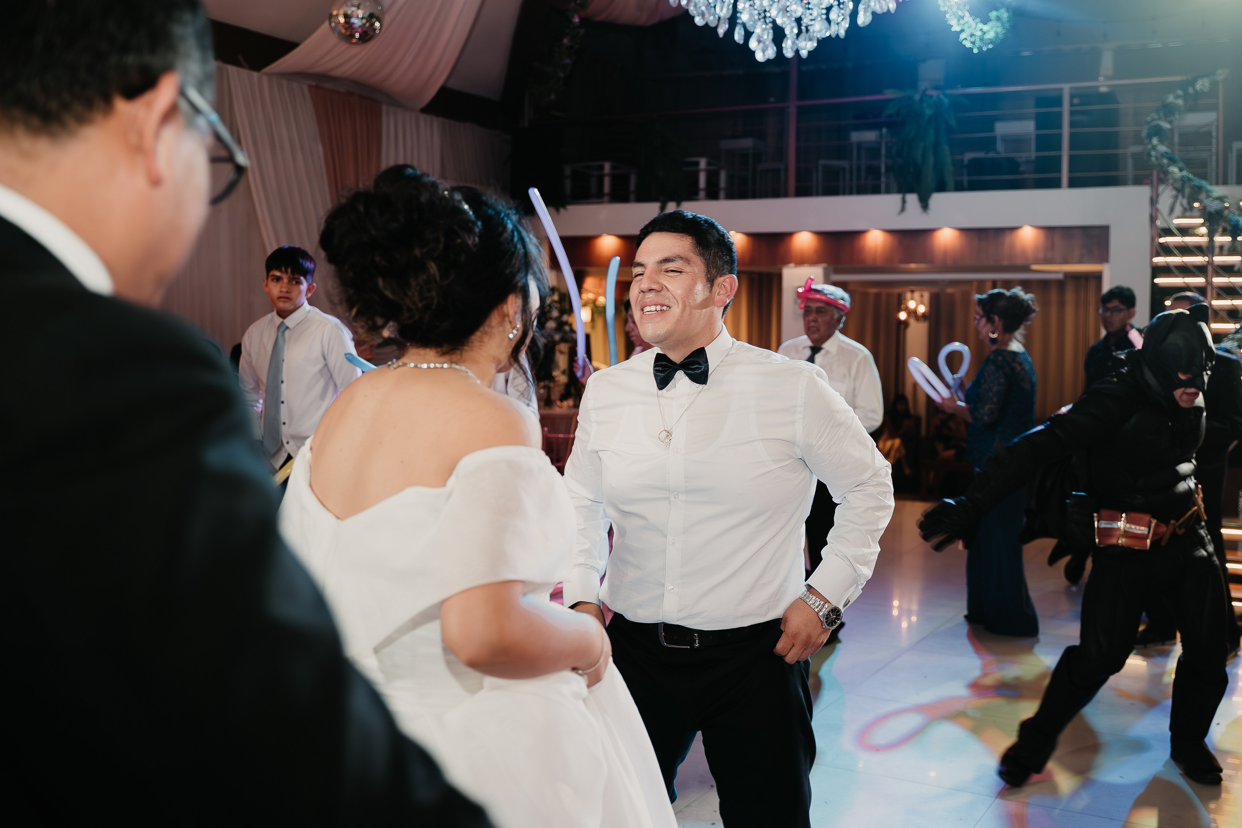 ALEJANDRA + RODRIGO BODA RELIGIOSA. Studio KVTA | Fotografía y Video de Bodas en Arequipa