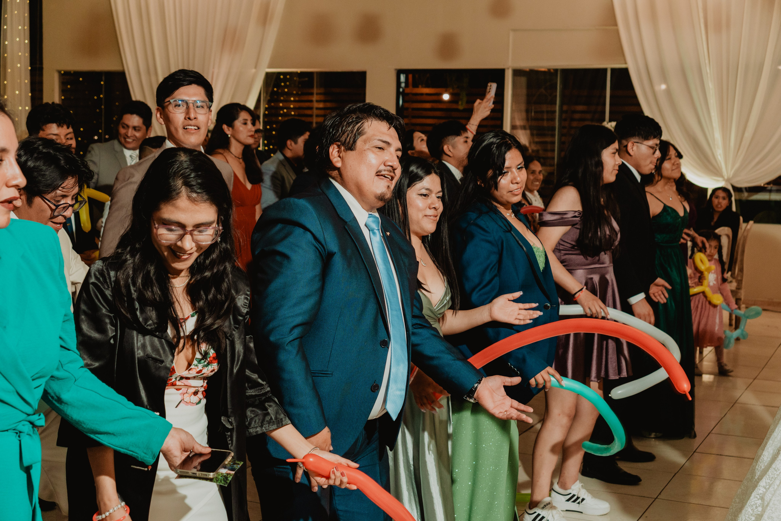 FERNANDO + MARIBEL | BODA RELIGIOSA. Studio KVTA | Fotografía y Video de Bodas en Arequipa