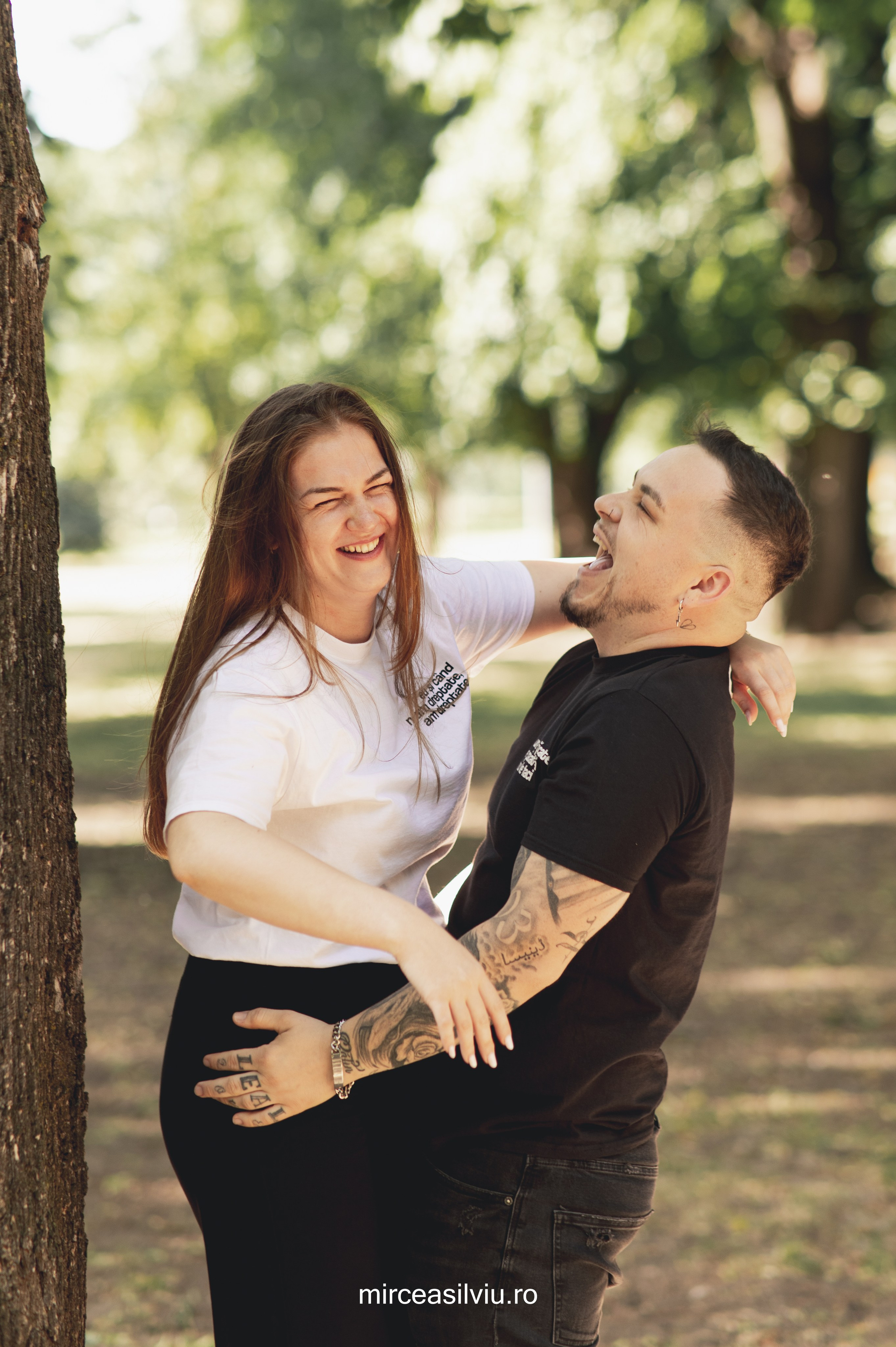 Alin&Paula Parcu Central. Fotograf de portrete și evenimente din Cluj-Napoca. Ședințe foto individuale, nunți, botezuri și aniversări în Cluj și județul Cluj