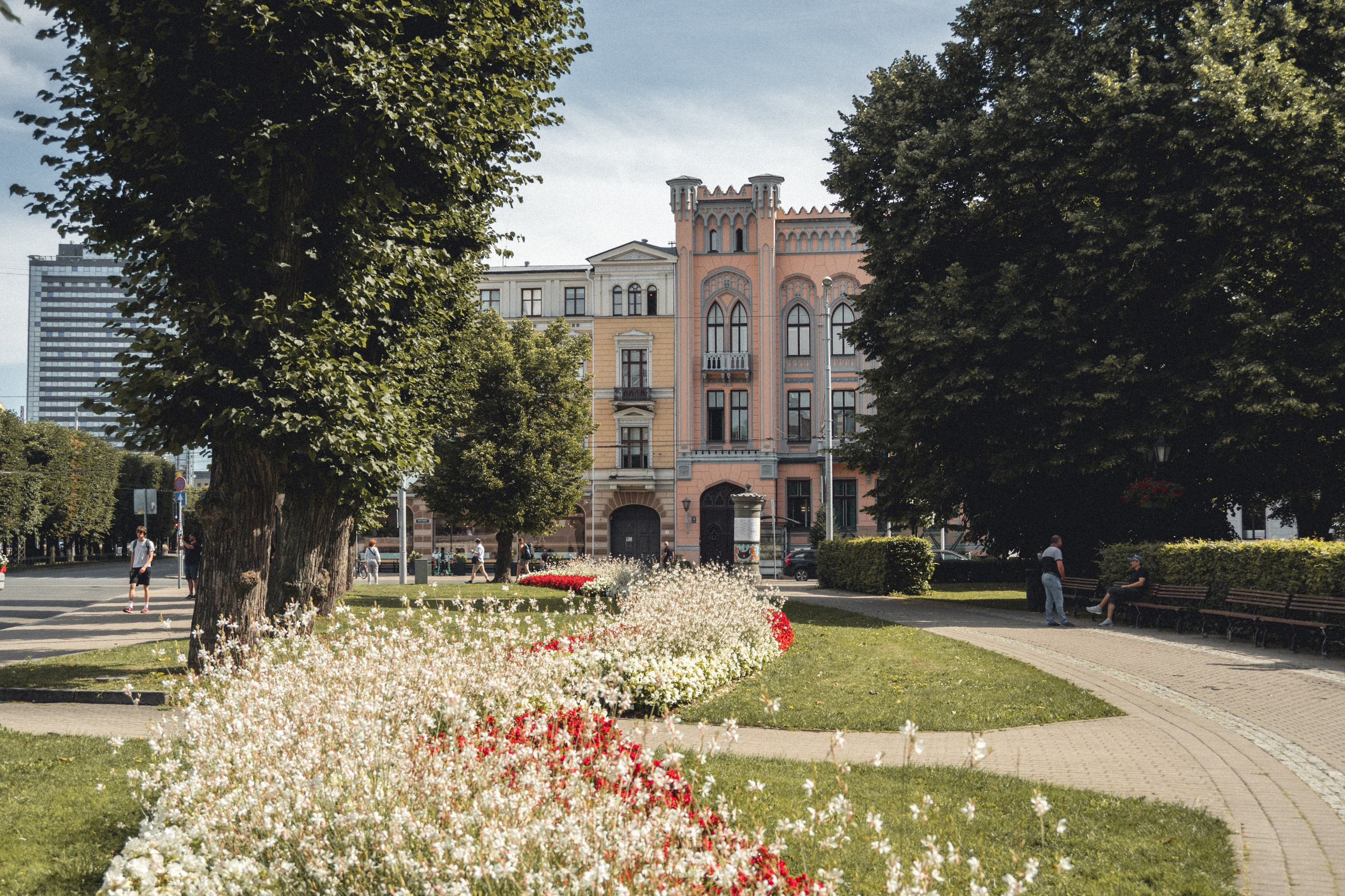 Voyage à Riga. Photographe sur Cote d’Azur. Portraits de familles, couples, enfants, événements