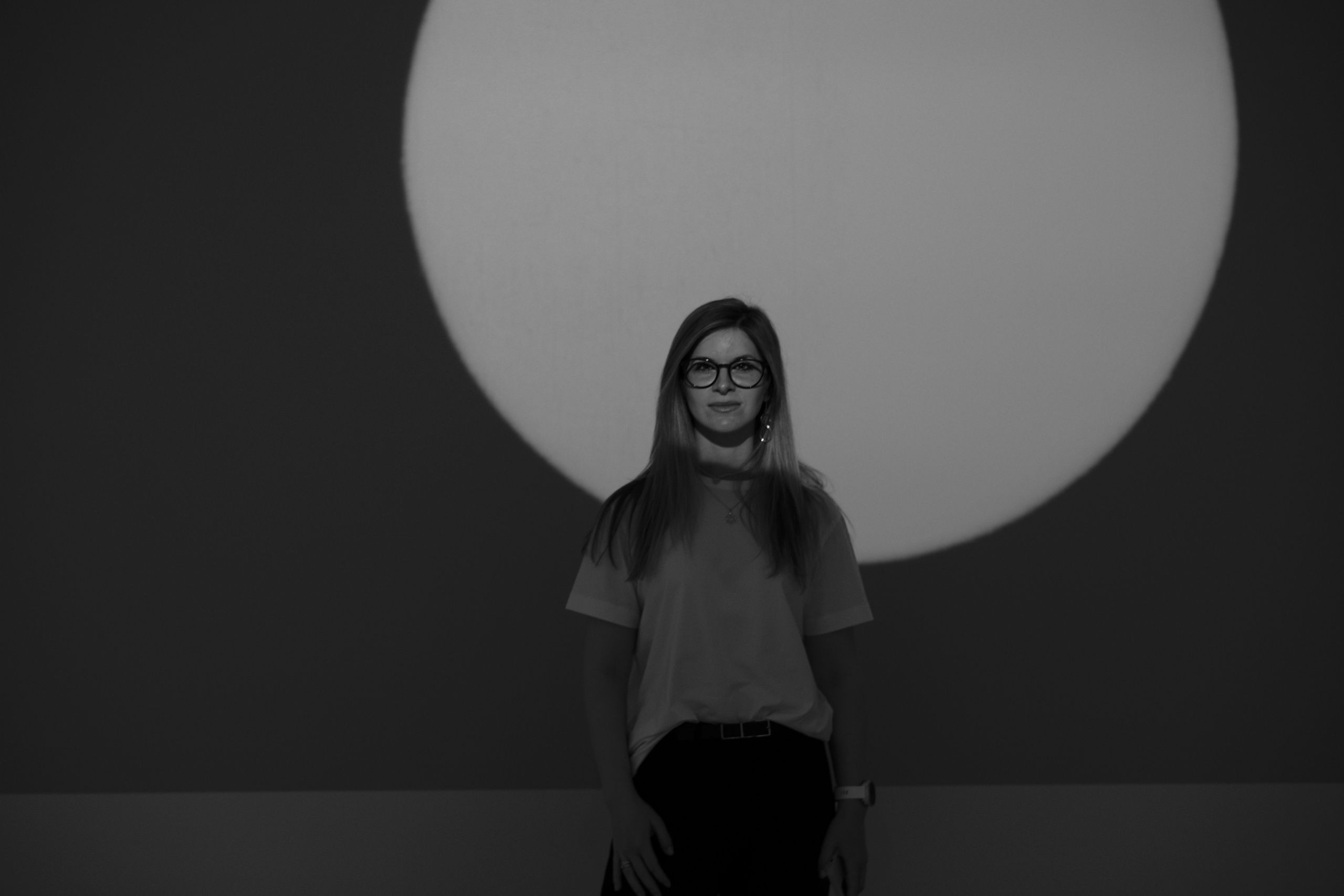 Portrett. Foto som Kunst. Anastasia Majestic Kunstkaper, Make-up Artist, Stylist