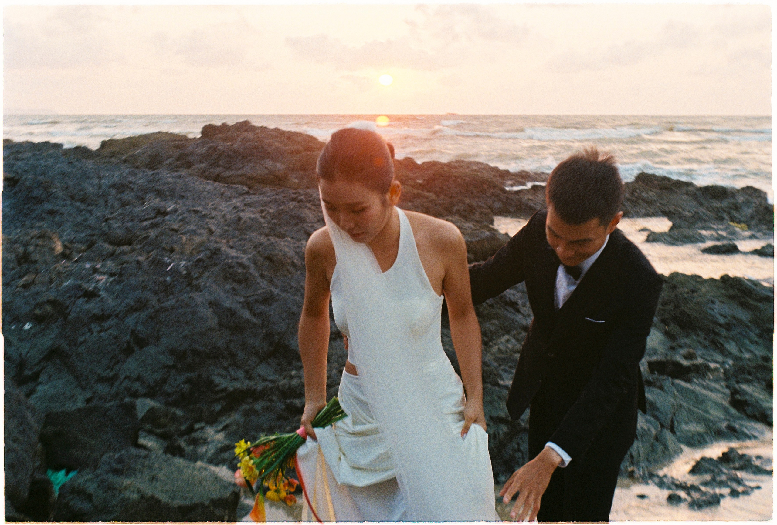 HIEU & KIEU_FILM 35MM. WEDDING PHOTOGRAPHER IN VIETNAM