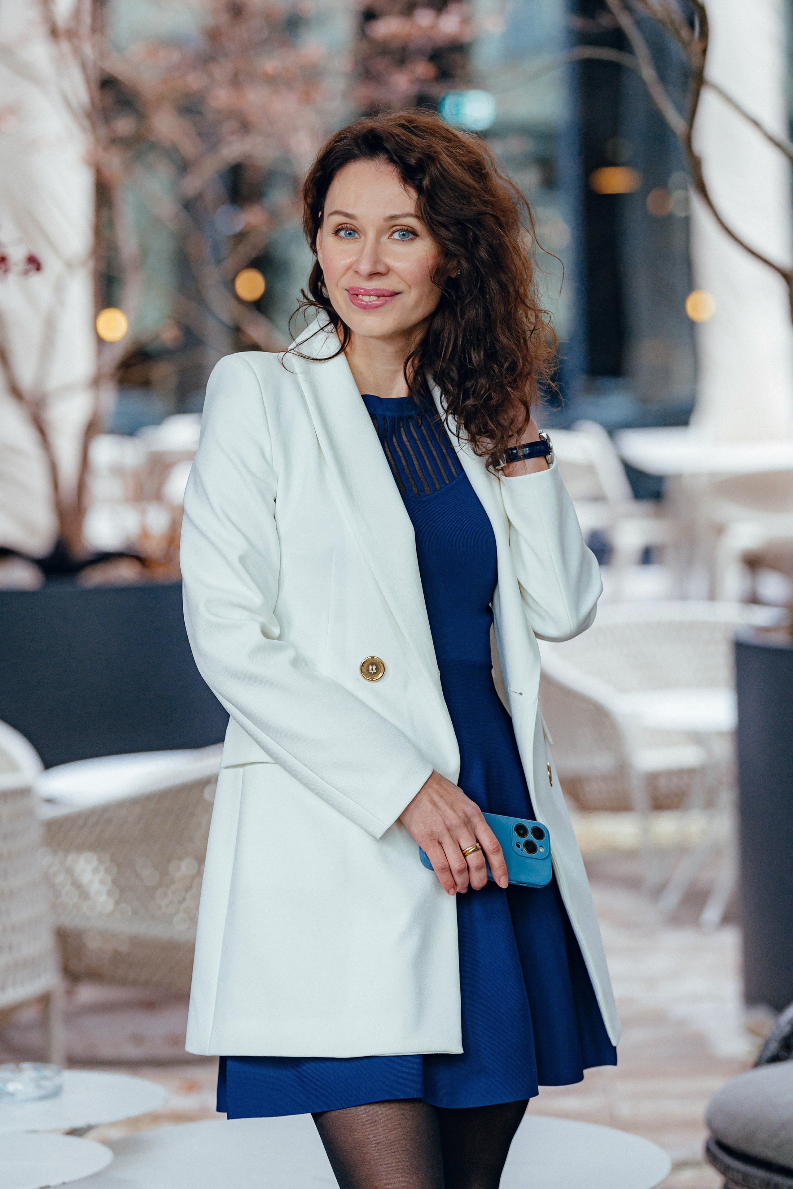 Women. Portrait family photographer in Berlin Elena Zakh