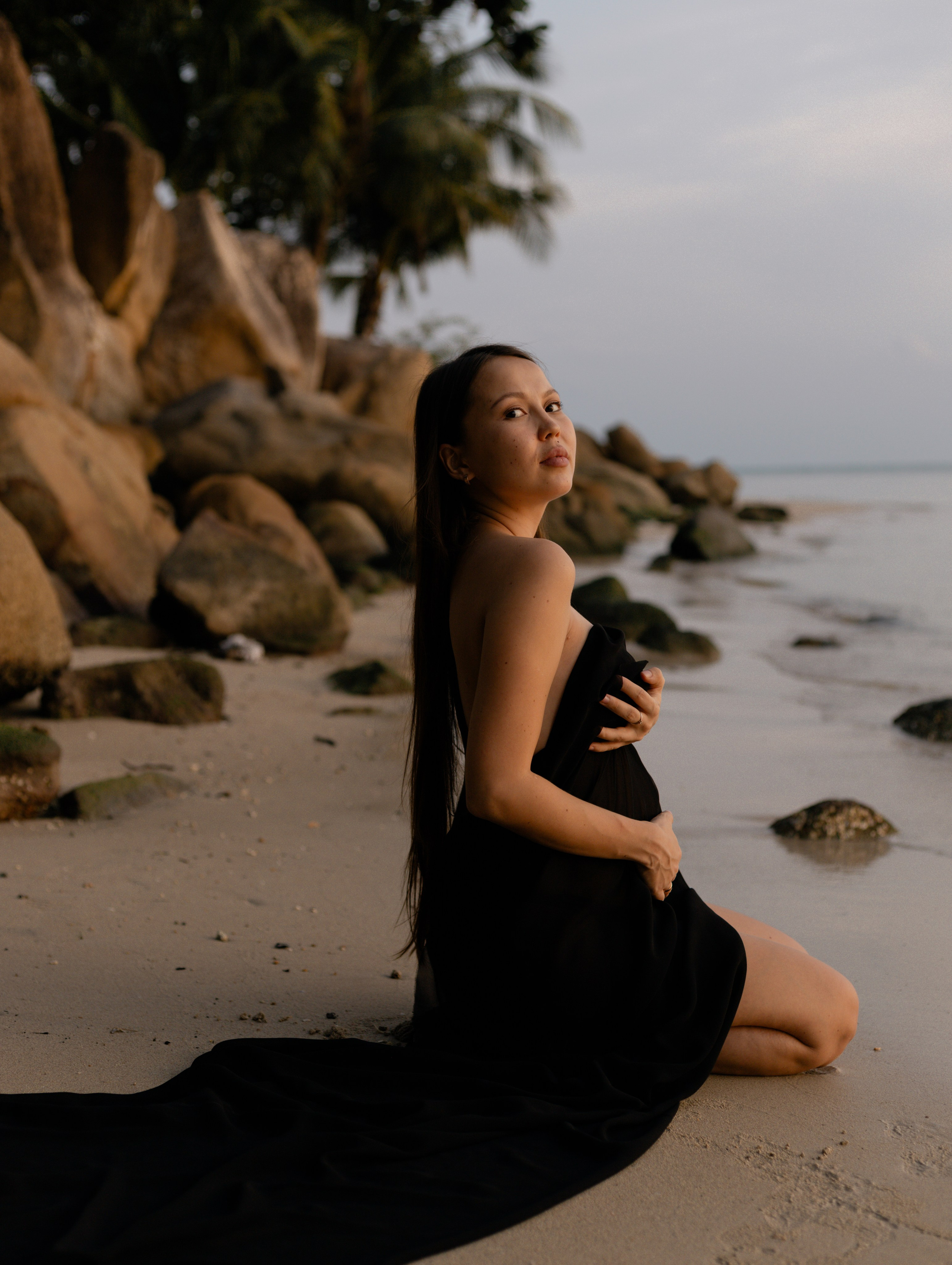 PREGNANCY. Photographer on Koh Samui