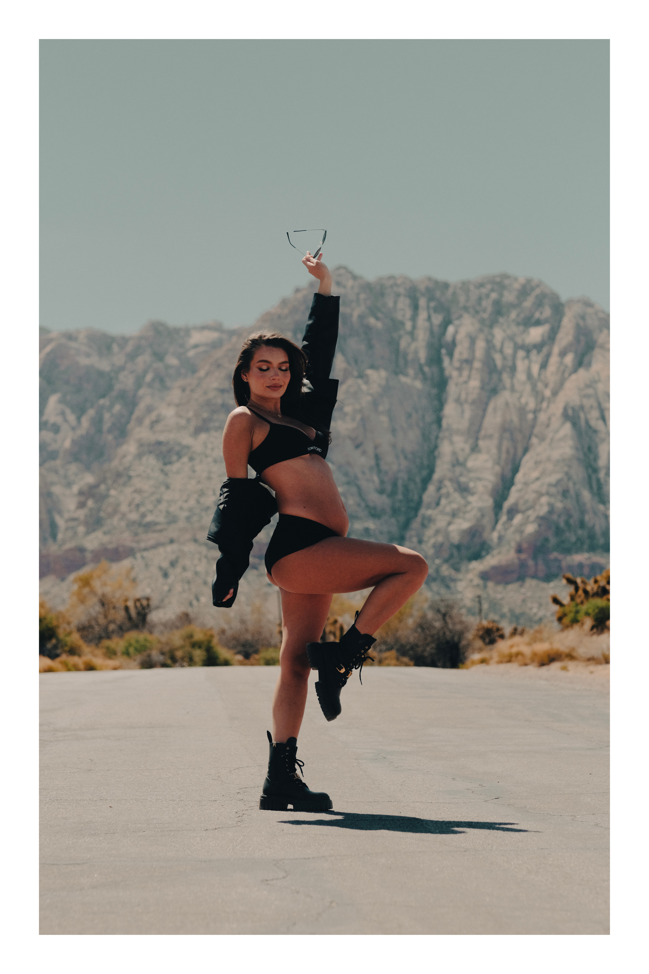 Pregnancy. Wedding photographer Las Vegas