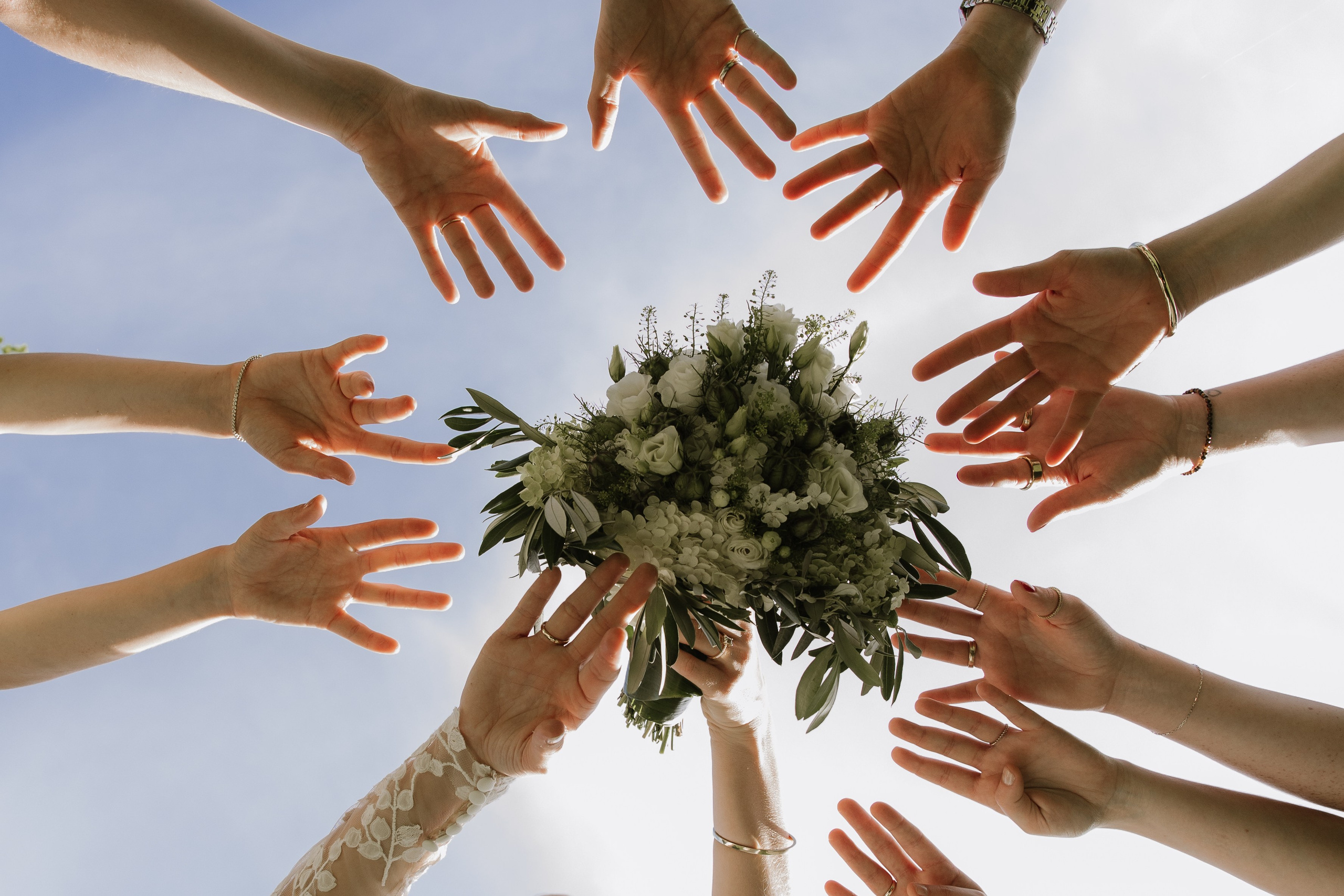 Gruppenfotos auf der Hochzeit: Tipps für authentische Erinnerungen