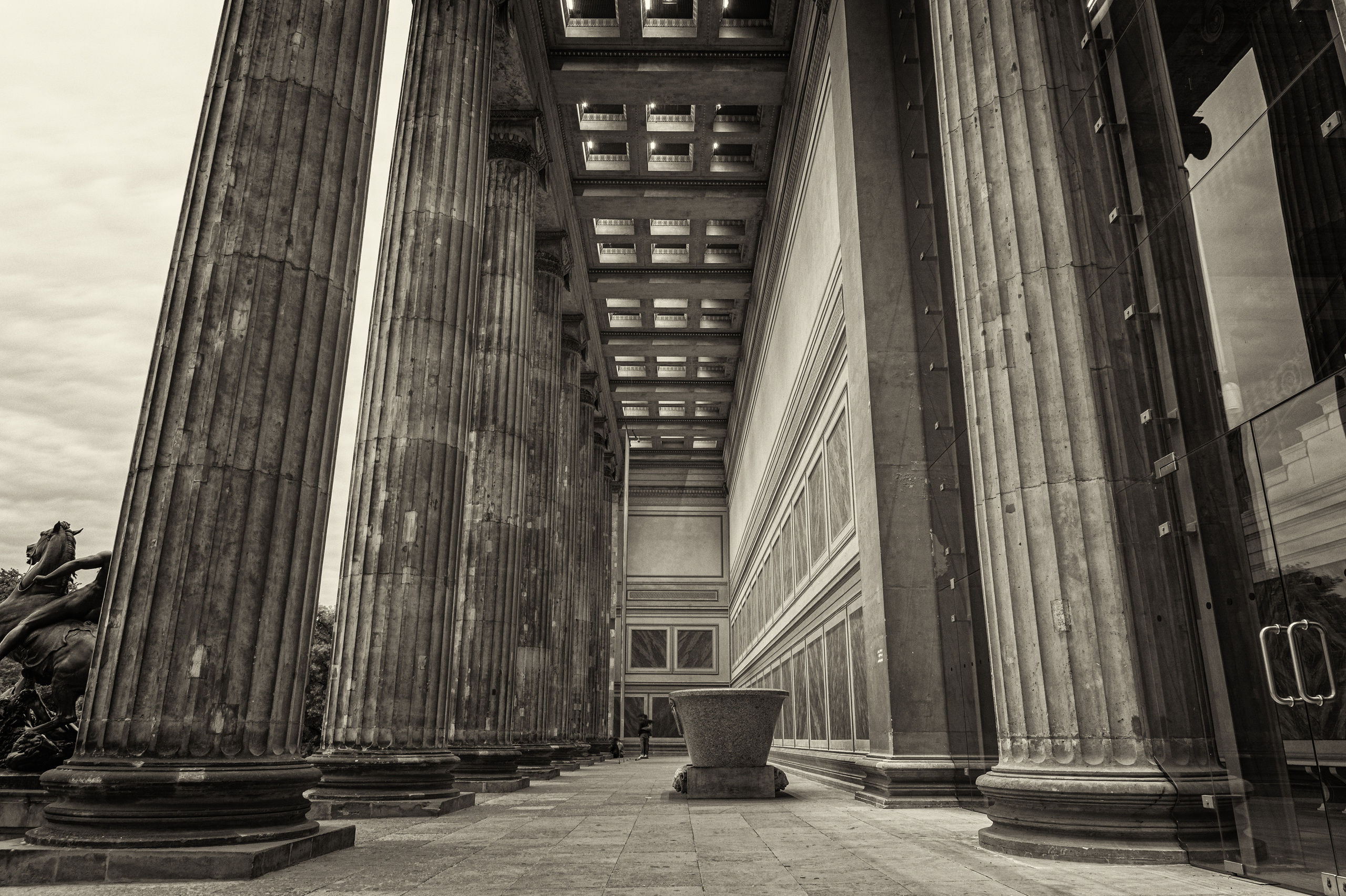 Entdecken Sie die Schönheit der Architektur: Professionelle Fotografie. Fotograf in Berlin Brandenburg (Familien, Kinder, Paare, Hochzeiten)