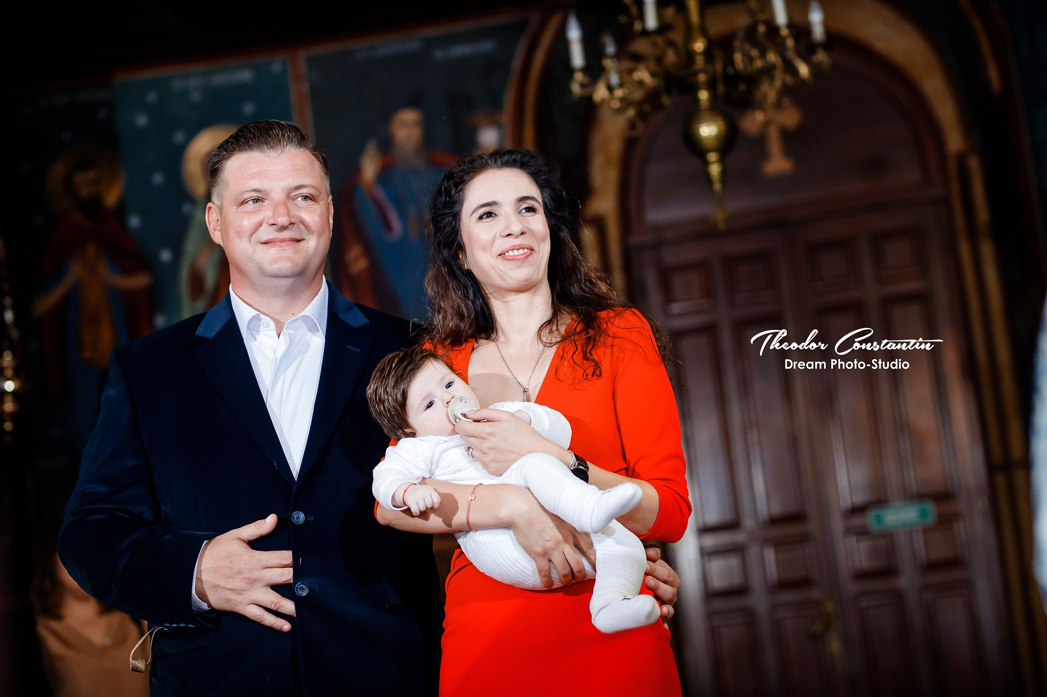 Botez. Dream Studio Galați – ședințe foto profesionale pentru familie, portrete și evenimente